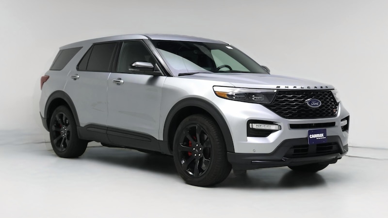 2022 Ford Explorer ST Hero Image