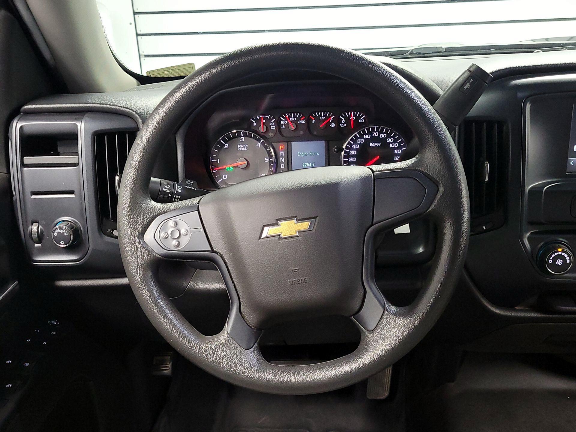 Thumbnail: 2017 Chevrolet Silverado 1500 - 10