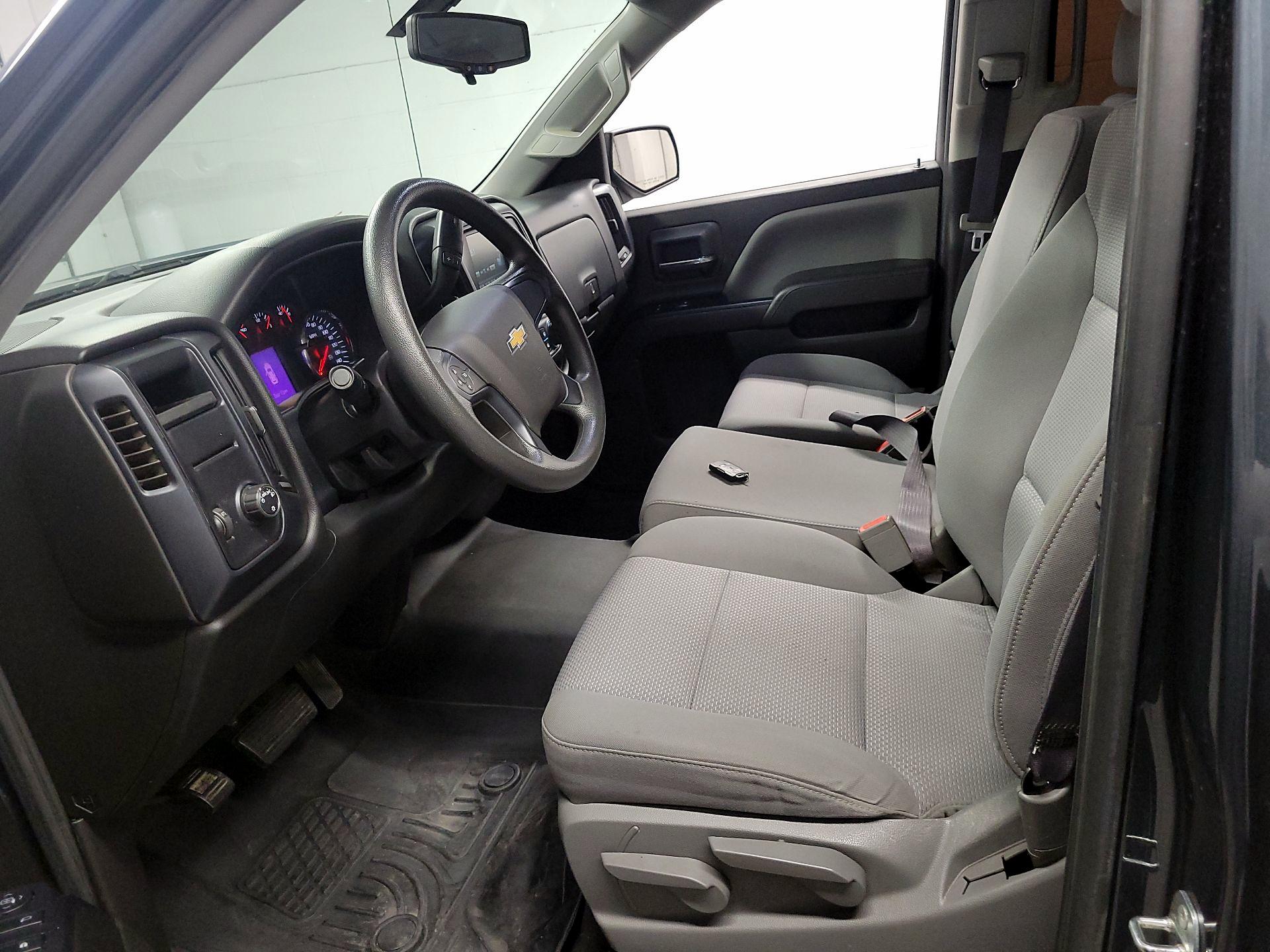 Thumbnail: 2017 Chevrolet Silverado 1500 - 11