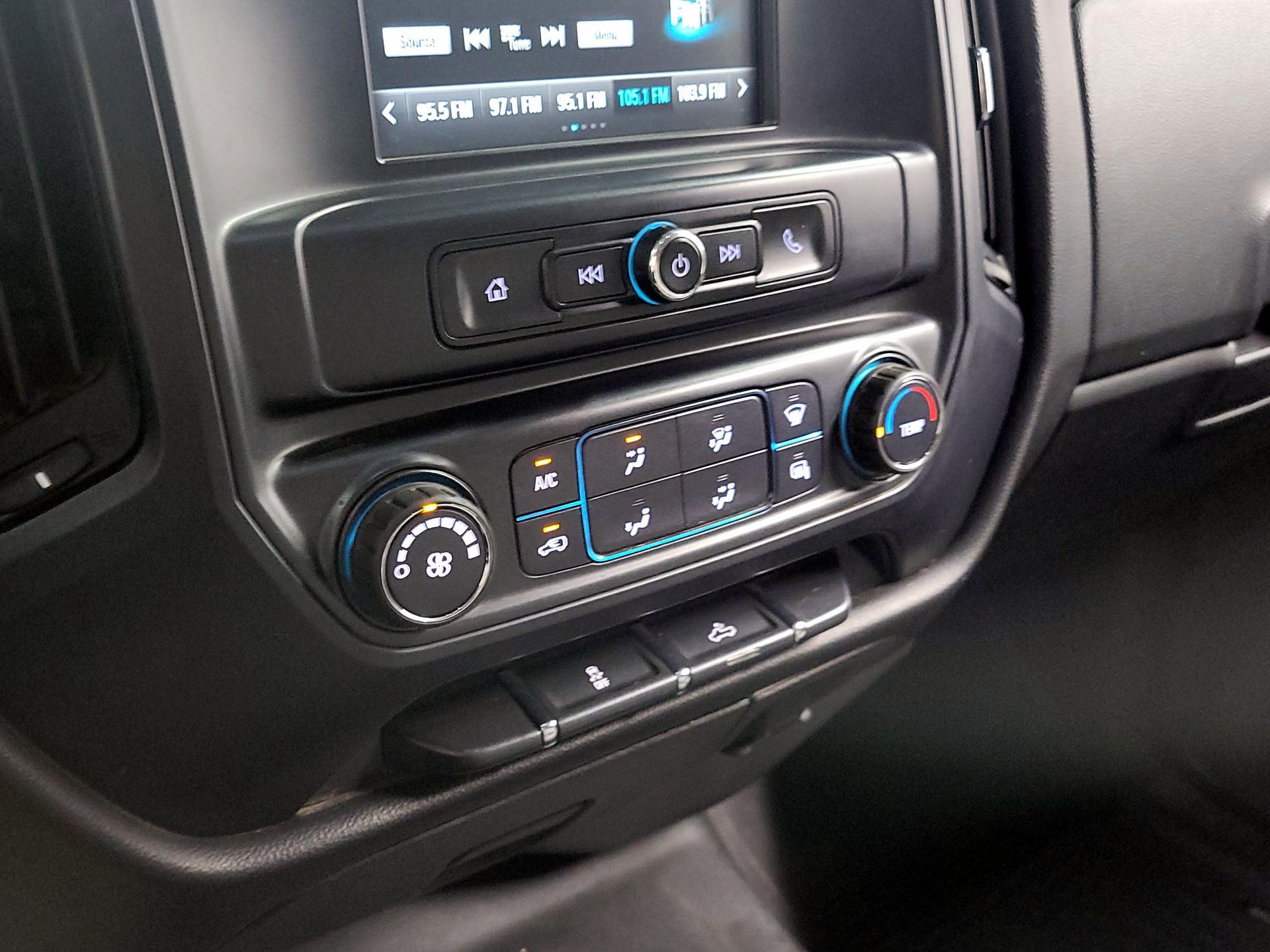 Thumbnail: 2017 Chevrolet Silverado 1500 - 16