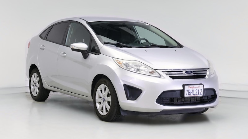 2013 Ford Fiesta SE Hero Image