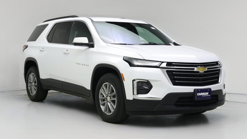 2022 Chevrolet Traverse LT Hero Image