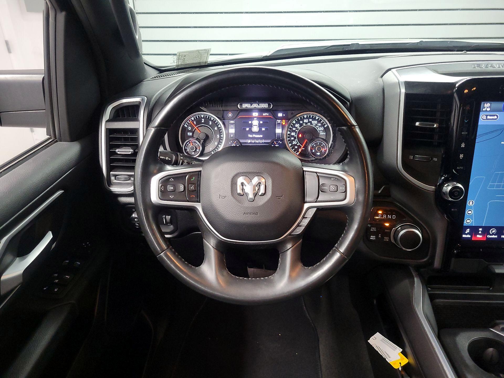 Thumbnail: 2022 RAM 1500 - 10
