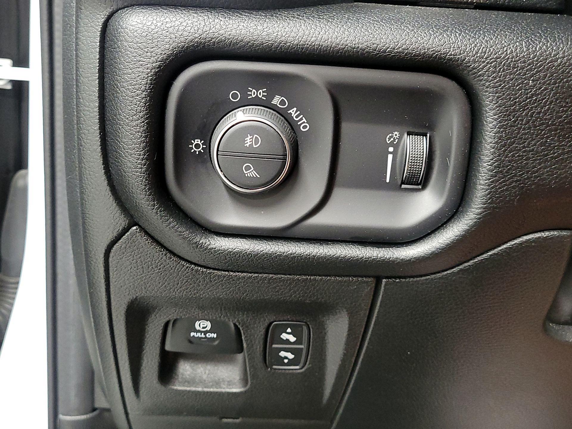 Thumbnail: 2022 RAM 1500 - 13