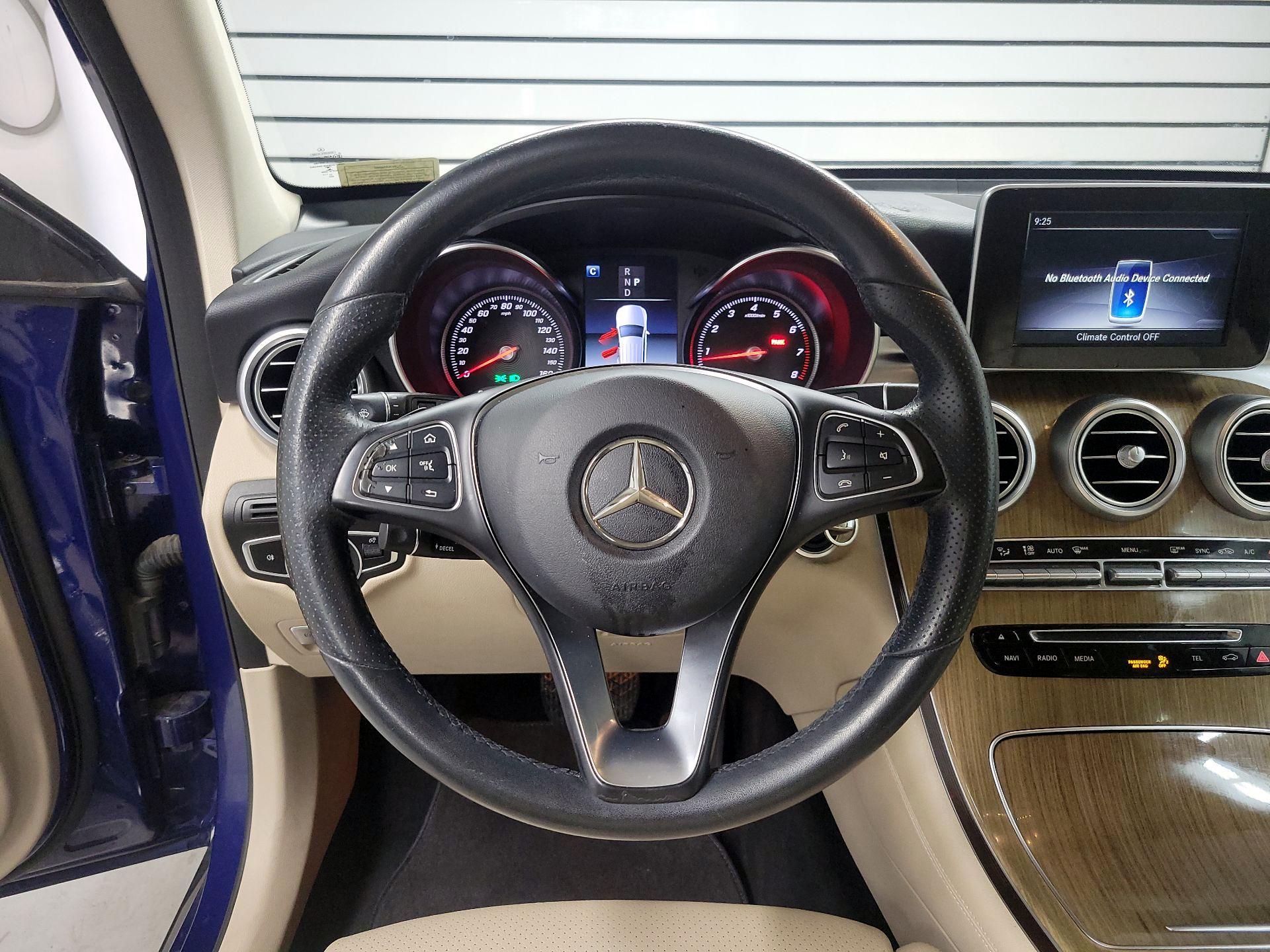 Thumbnail: 2018 Mercedes-Benz GLC - 10