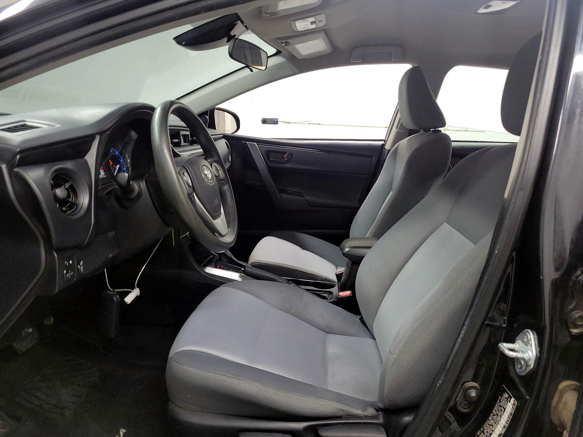 Thumbnail: 2017 Toyota Corolla - 11
