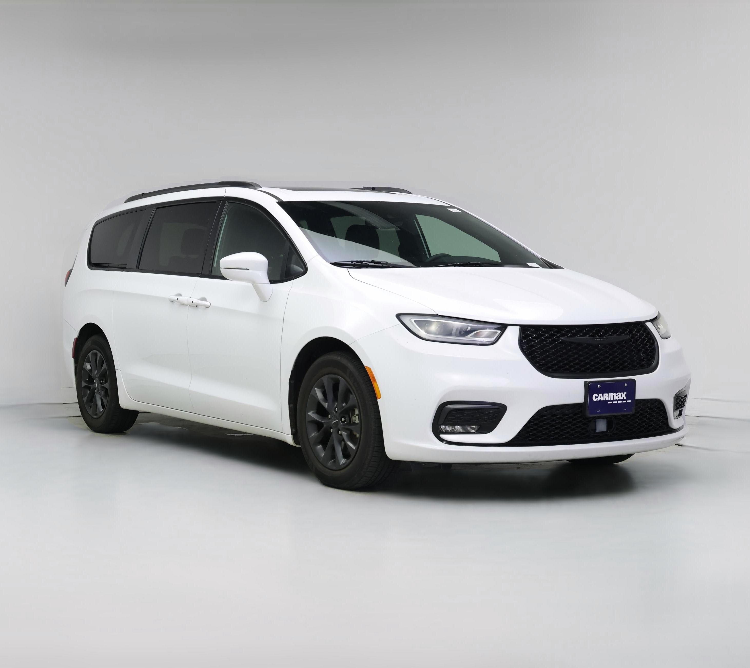 Thumbnail: 2021 Chrysler Pacifica - 1