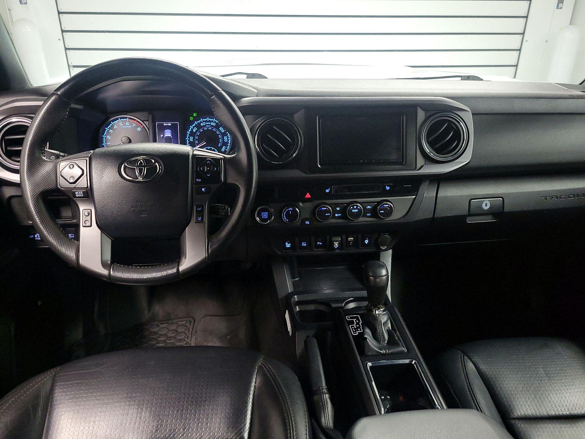 Thumbnail: 2019 Toyota Tacoma - 9