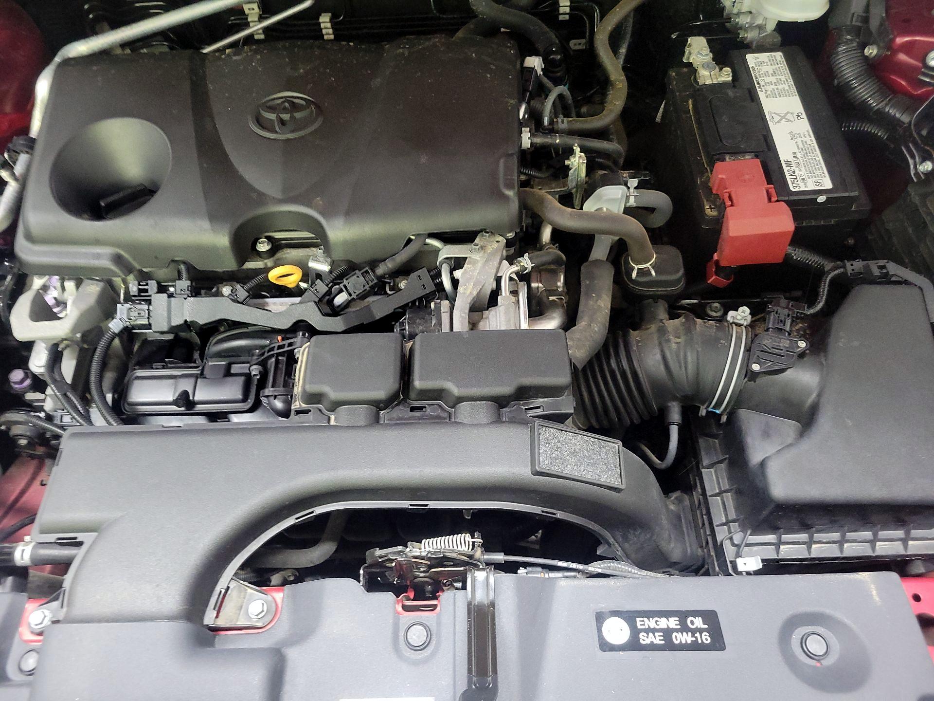 Thumbnail: 2019 Toyota RAV4 - 20