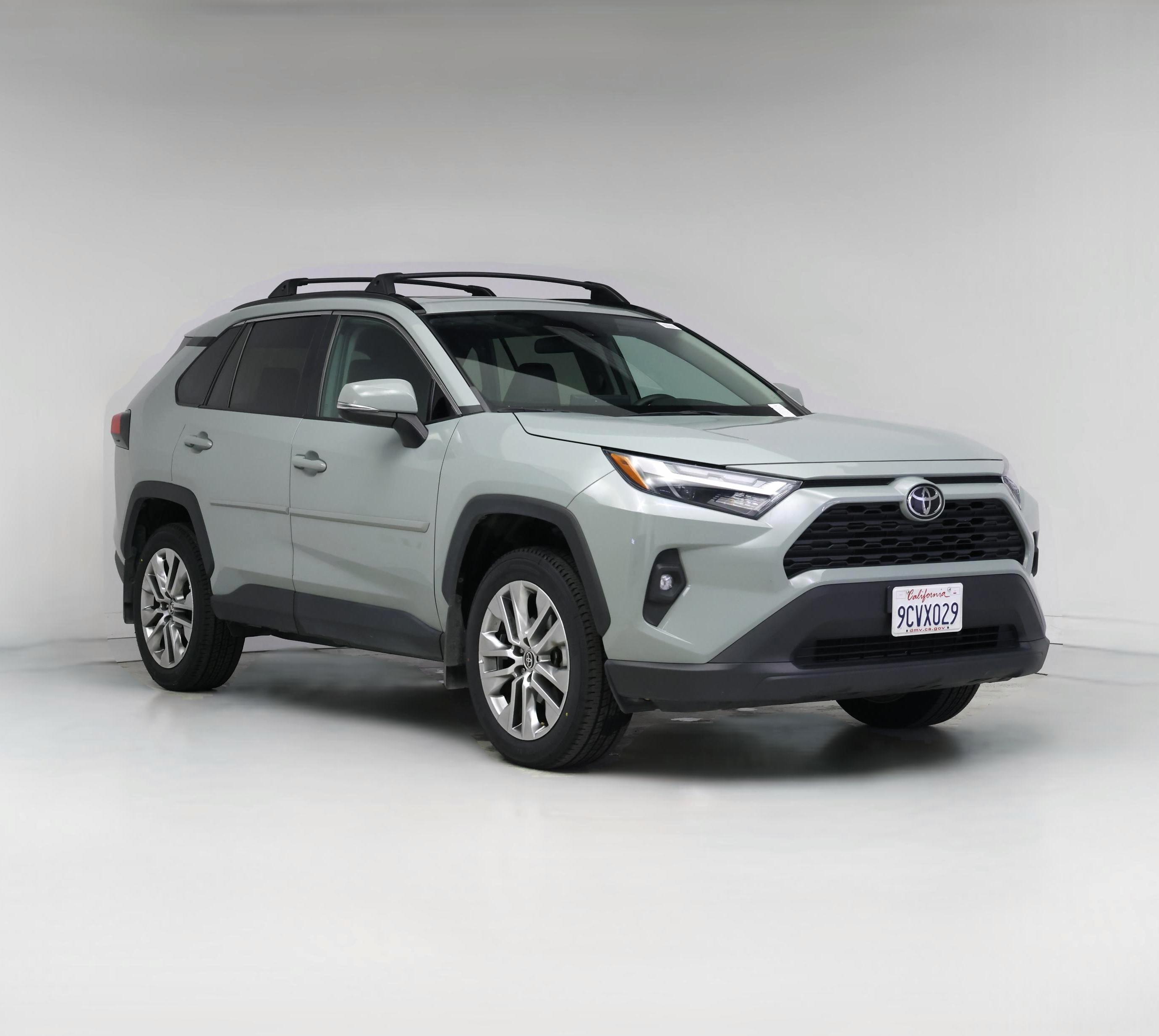 Thumbnail: 2022 Toyota RAV4 - 1