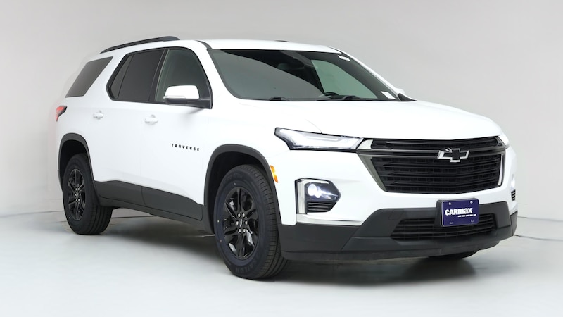 2022 Chevrolet Traverse LT Hero Image