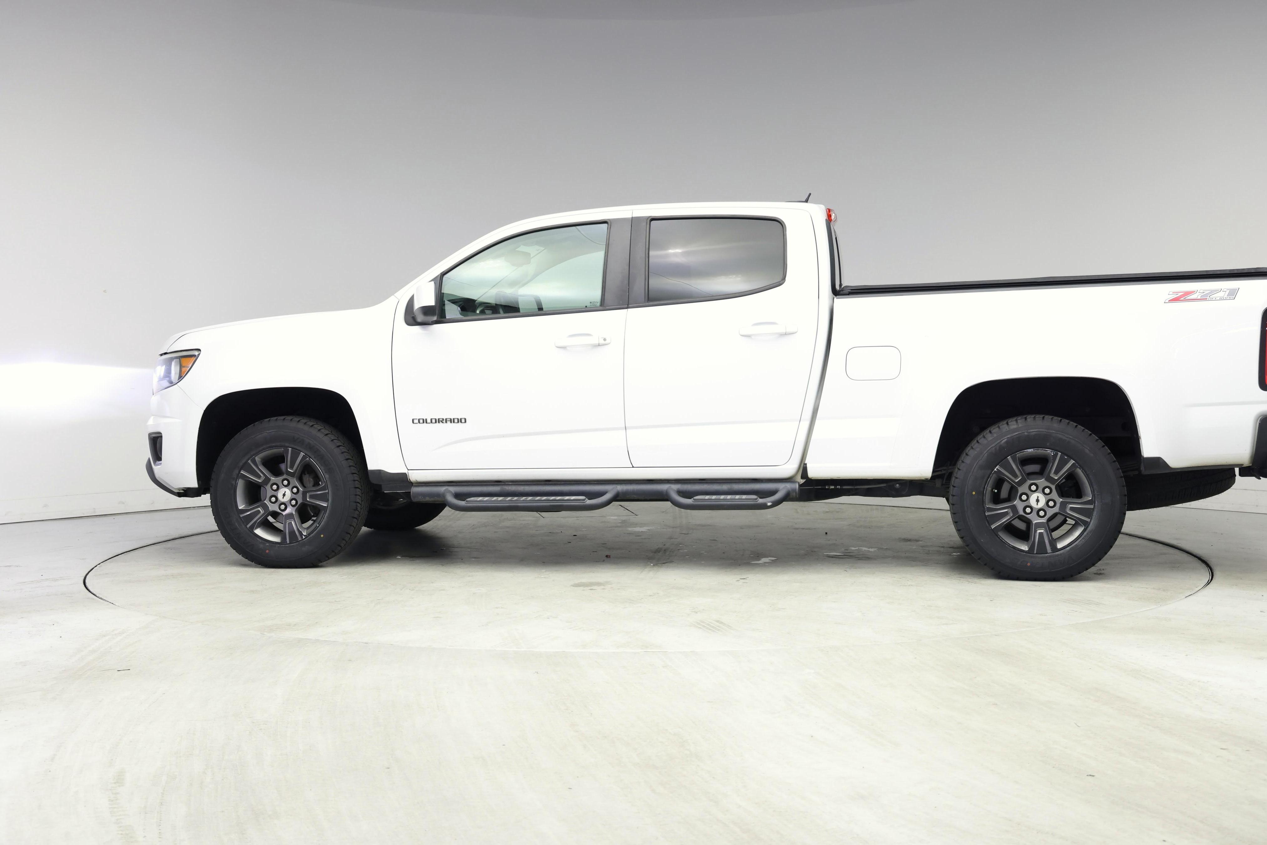 Thumbnail: 2015 Chevrolet Colorado - 3