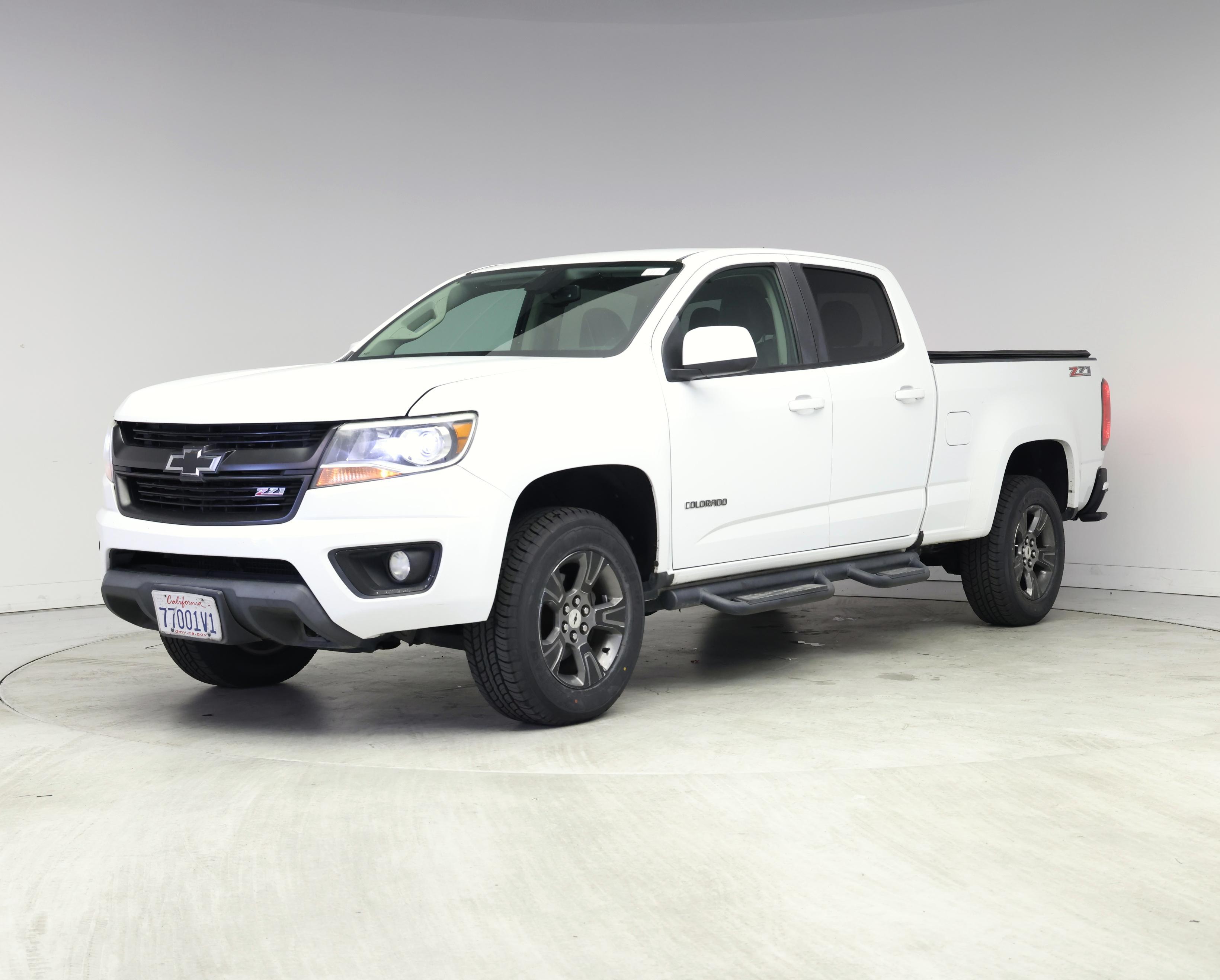 Thumbnail: 2015 Chevrolet Colorado - 4