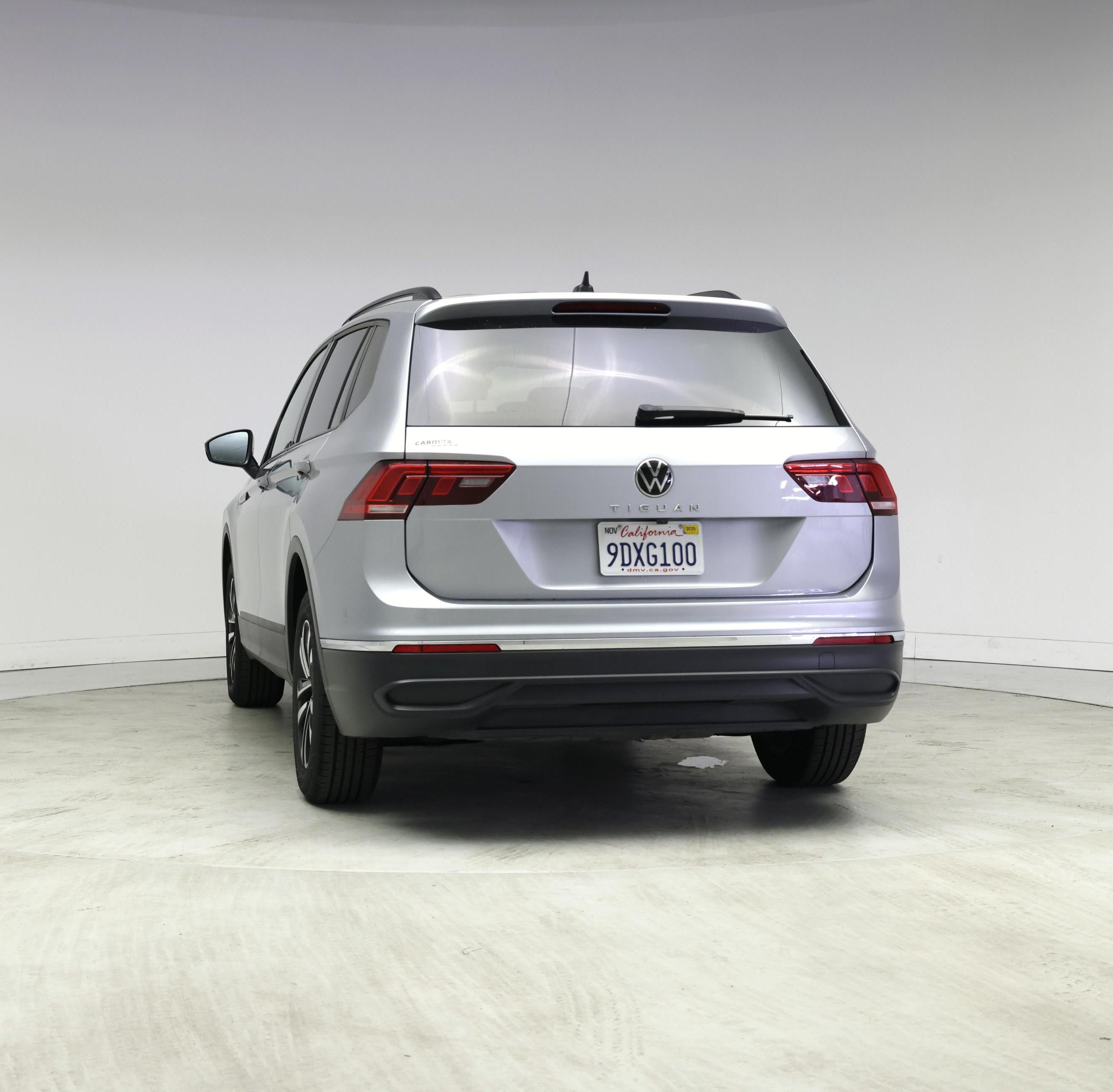 Thumbnail: 2023 Volkswagen Tiguan - 6