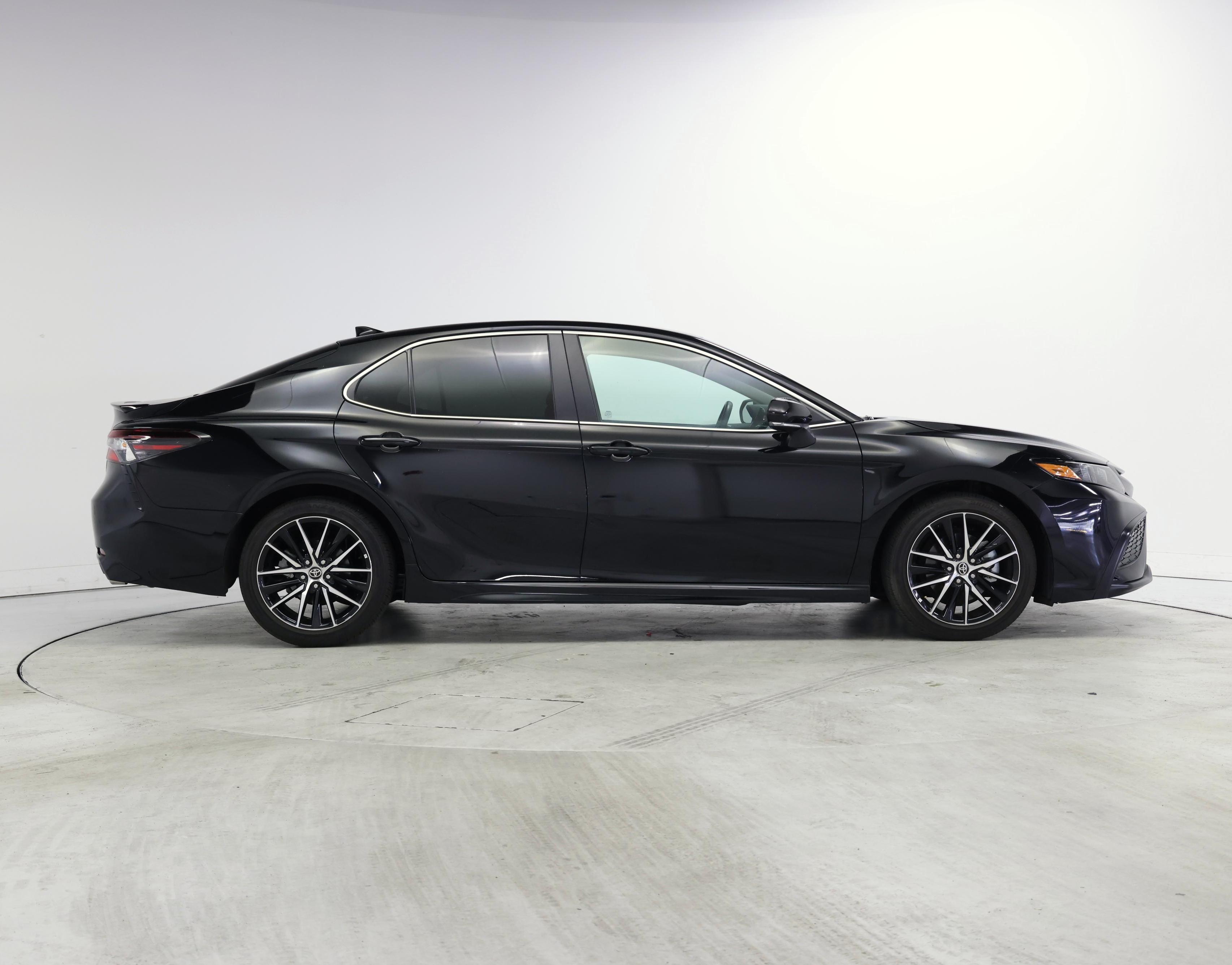 Thumbnail: 2024 Toyota Camry - 7