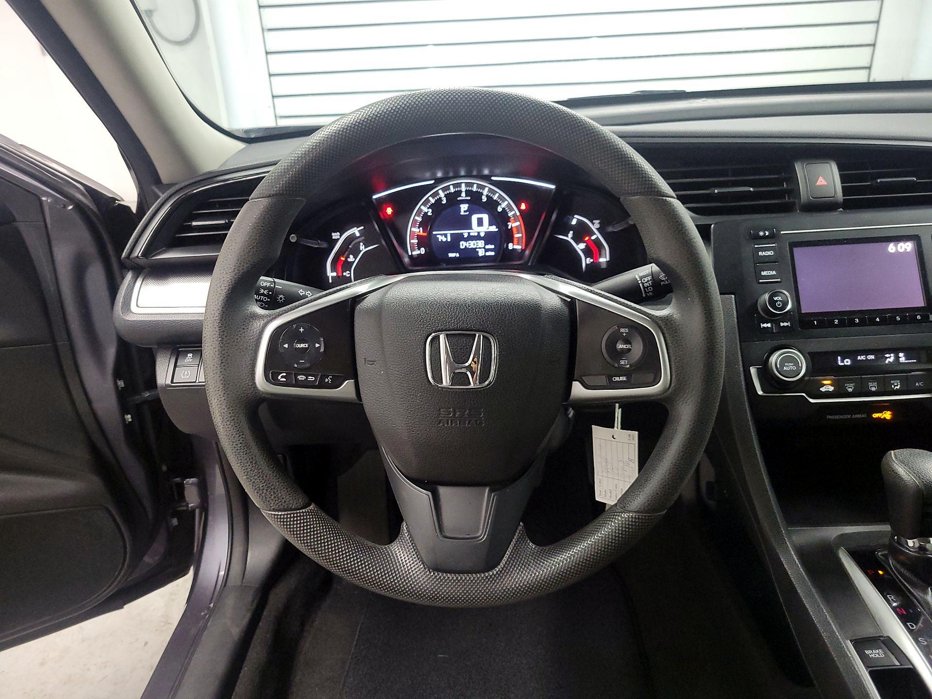 Thumbnail: 2018 Honda Civic - 10