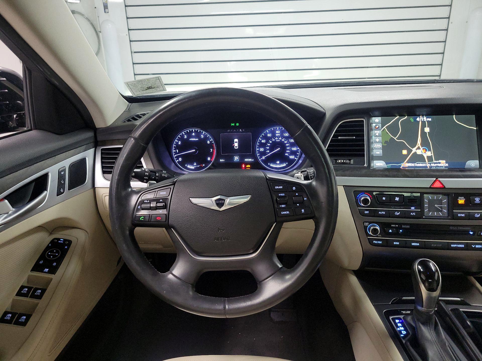 Thumbnail: 2015 Hyundai Genesis - 10