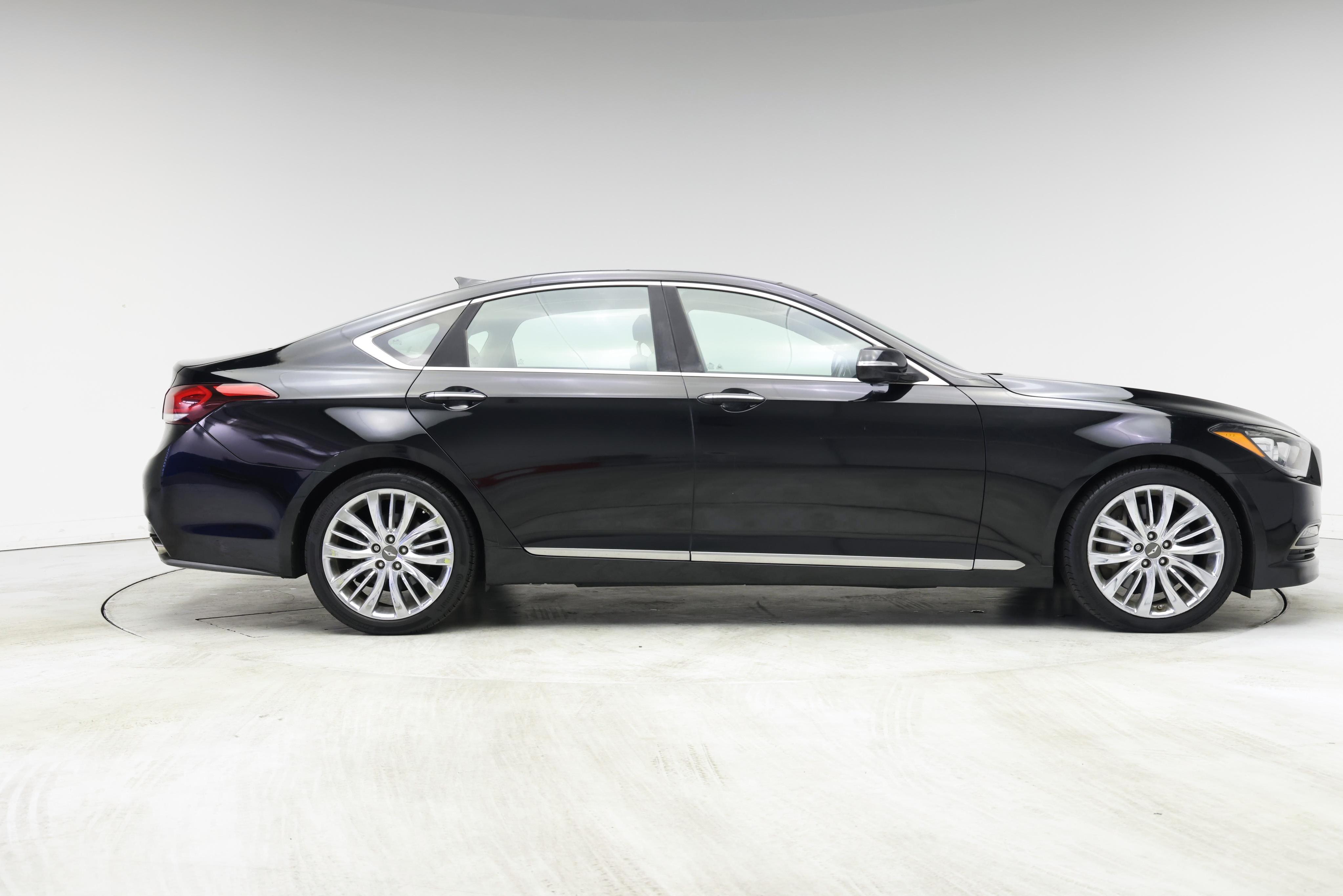 Thumbnail: 2015 Hyundai Genesis - 7