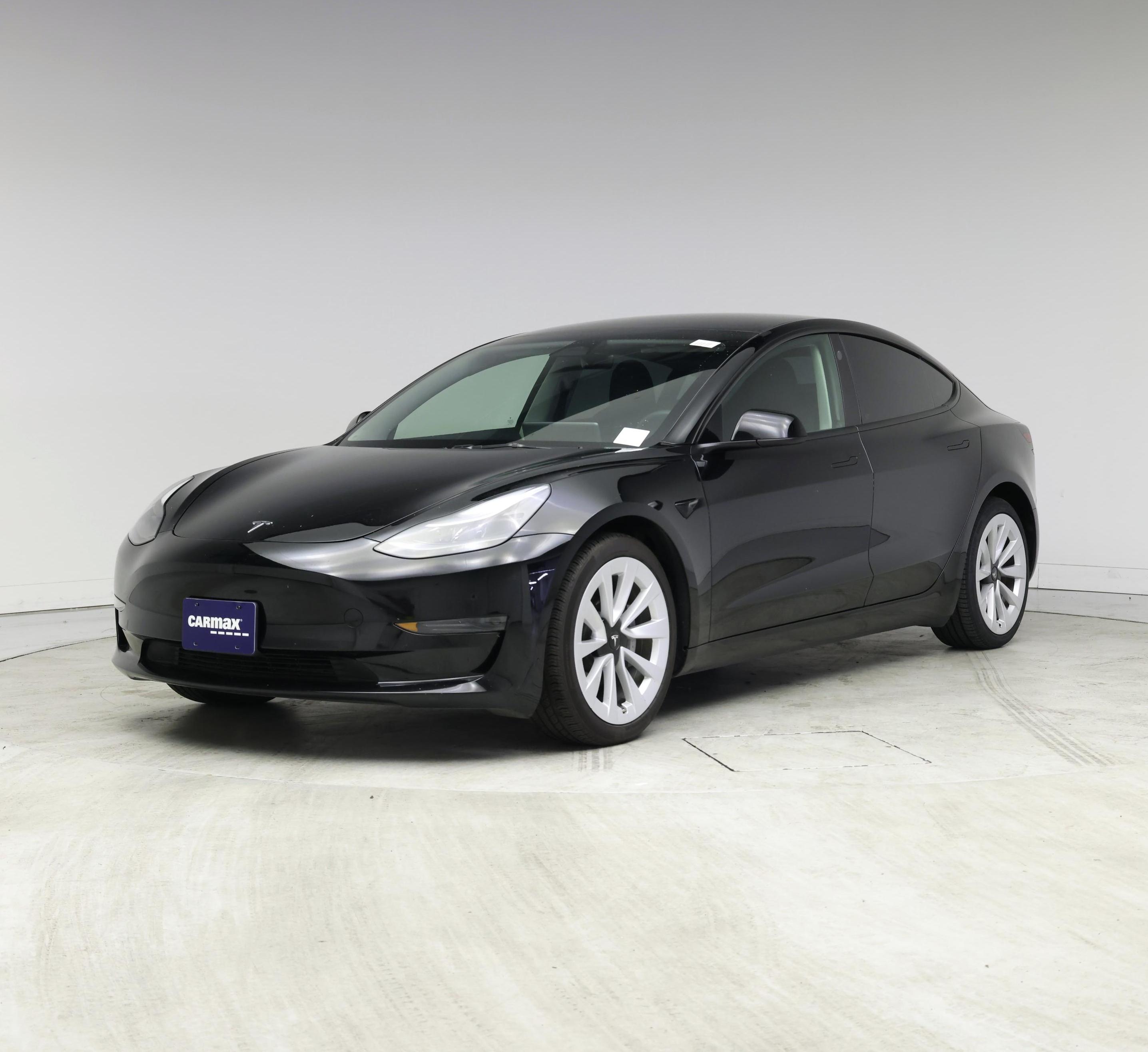 Thumbnail: 2023 Tesla Model 3 - 4