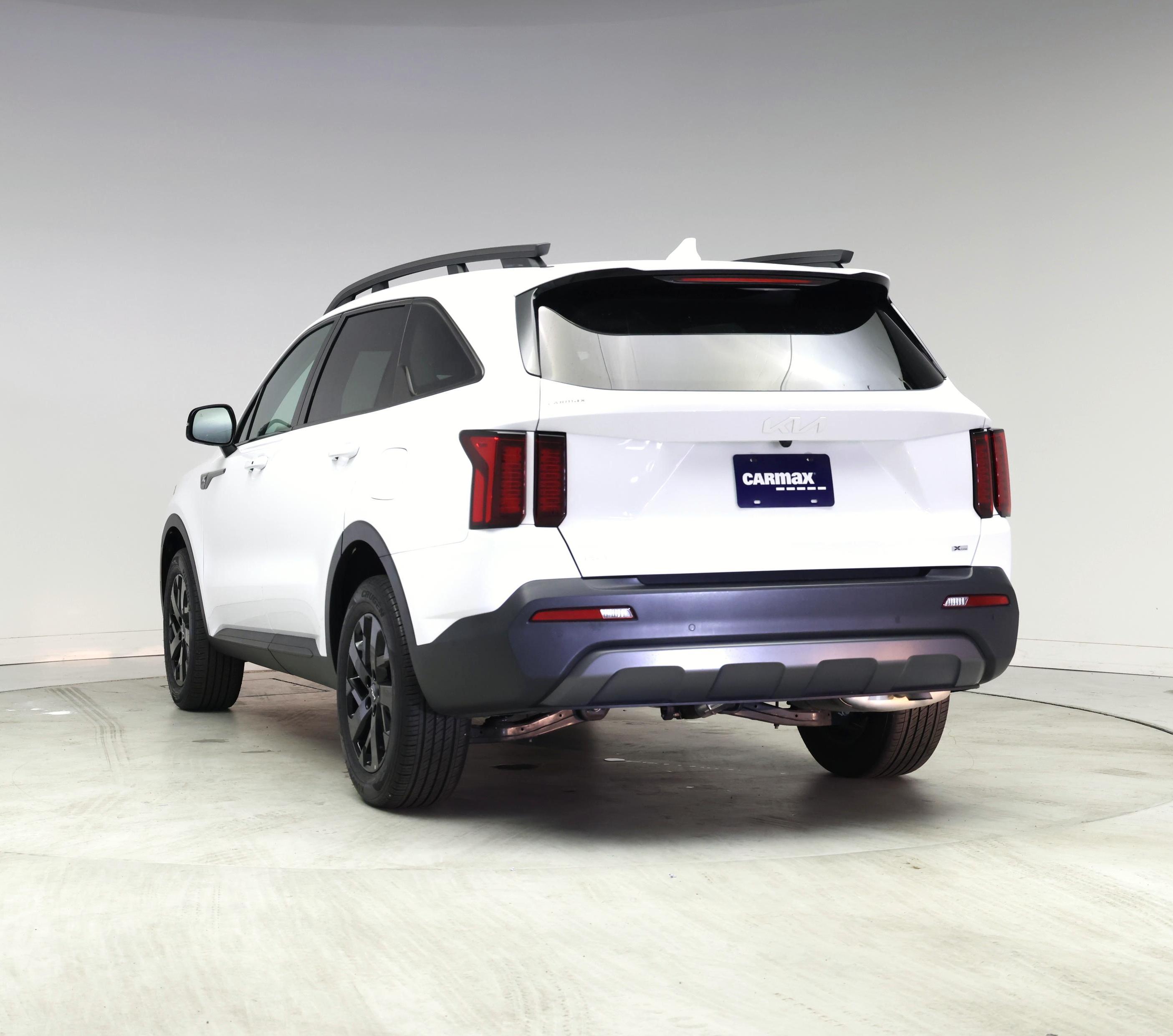 Thumbnail: 2023 Kia Sorento - 2
