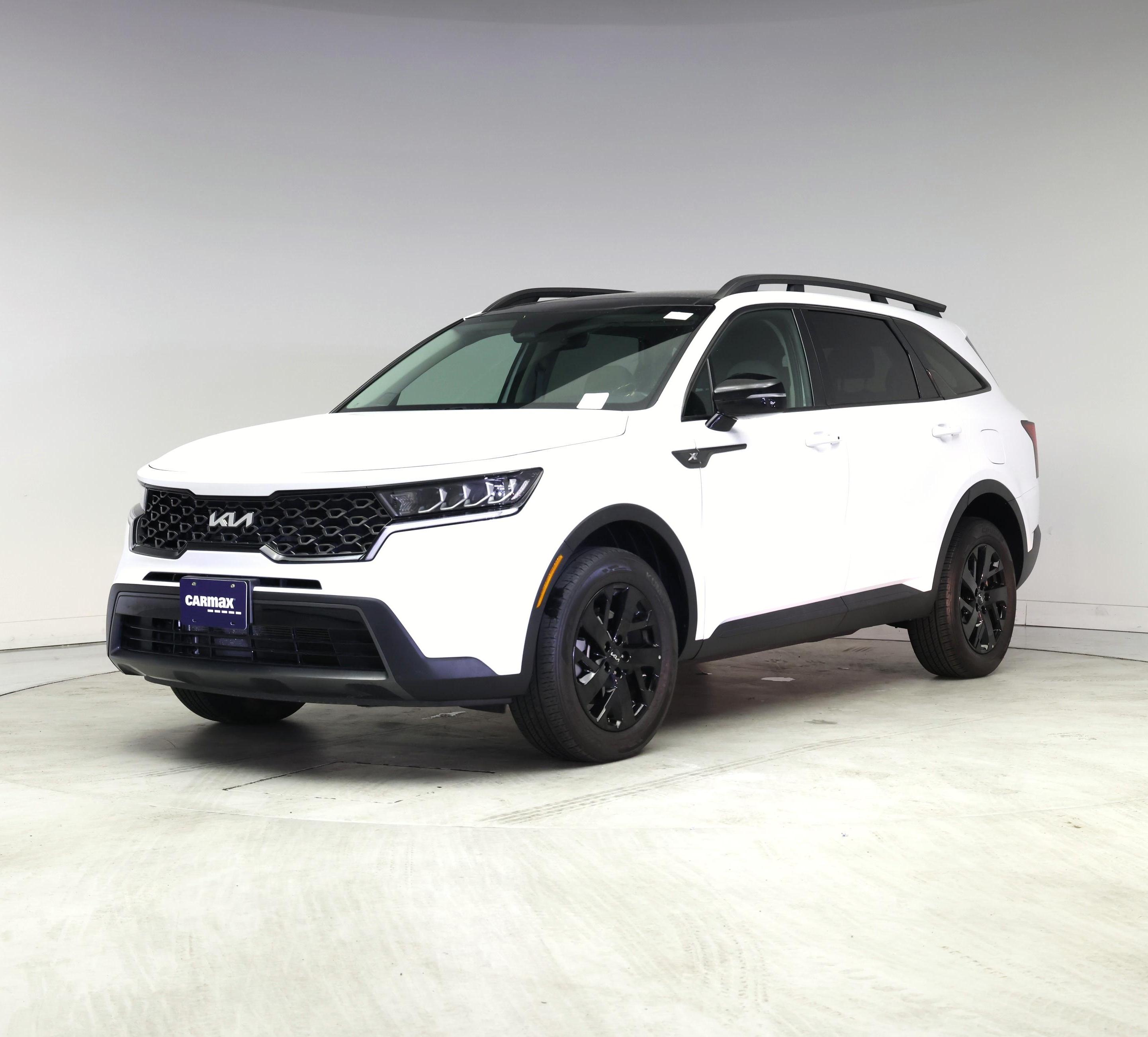 Thumbnail: 2023 Kia Sorento - 4