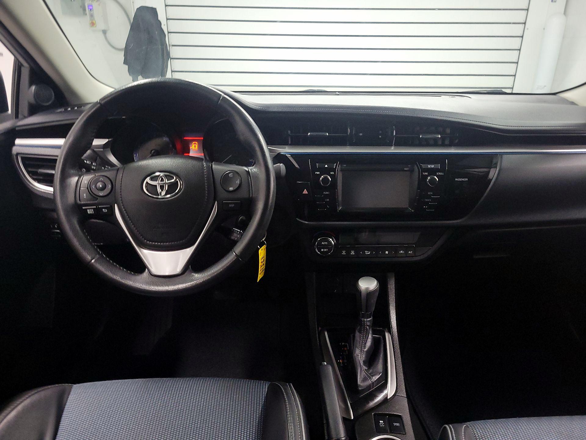 Thumbnail: 2016 Toyota Corolla - 9