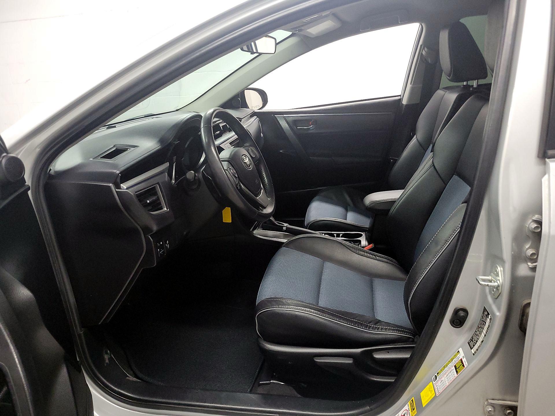 Thumbnail: 2016 Toyota Corolla - 11