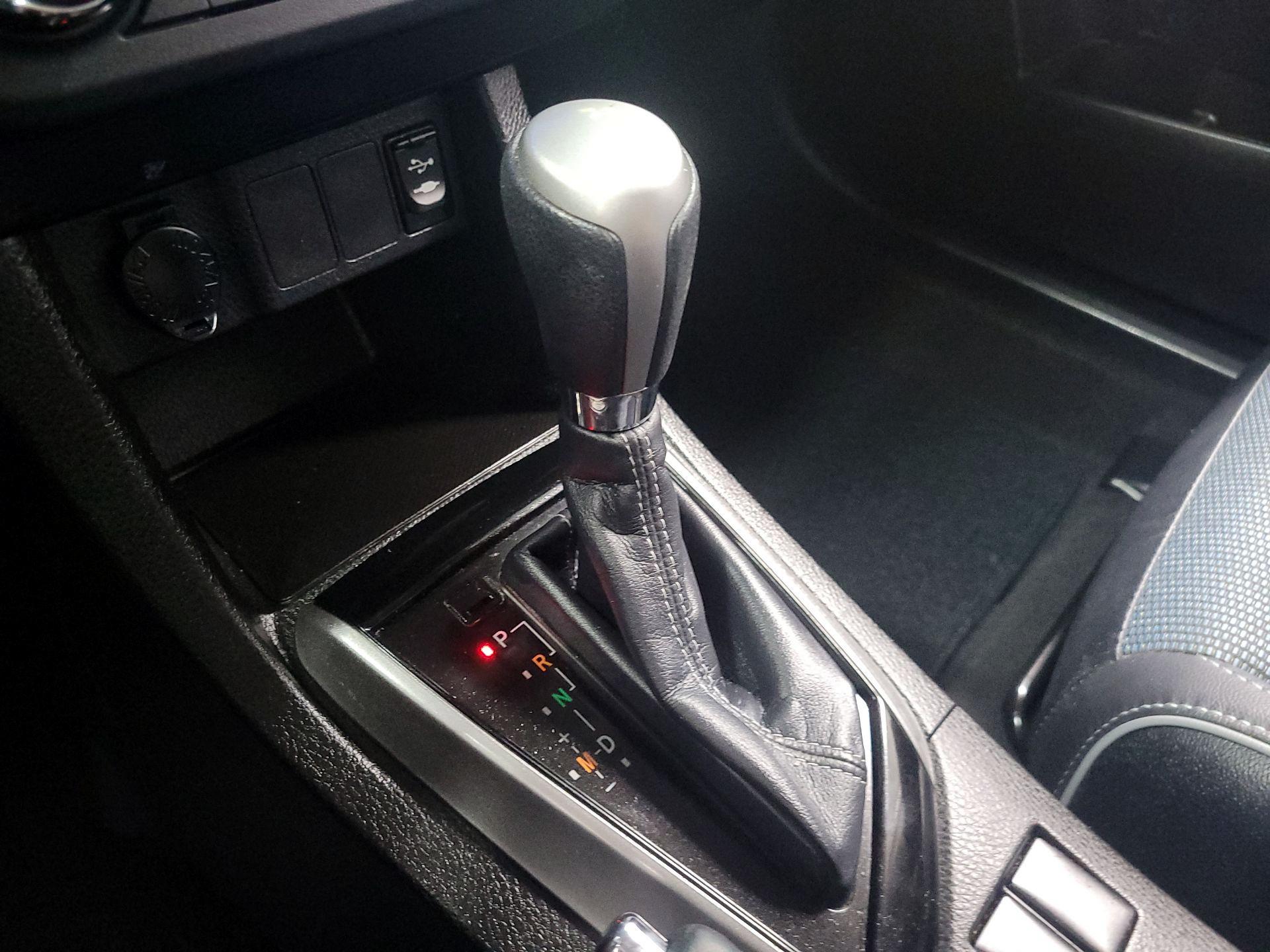 Thumbnail: 2016 Toyota Corolla - 17