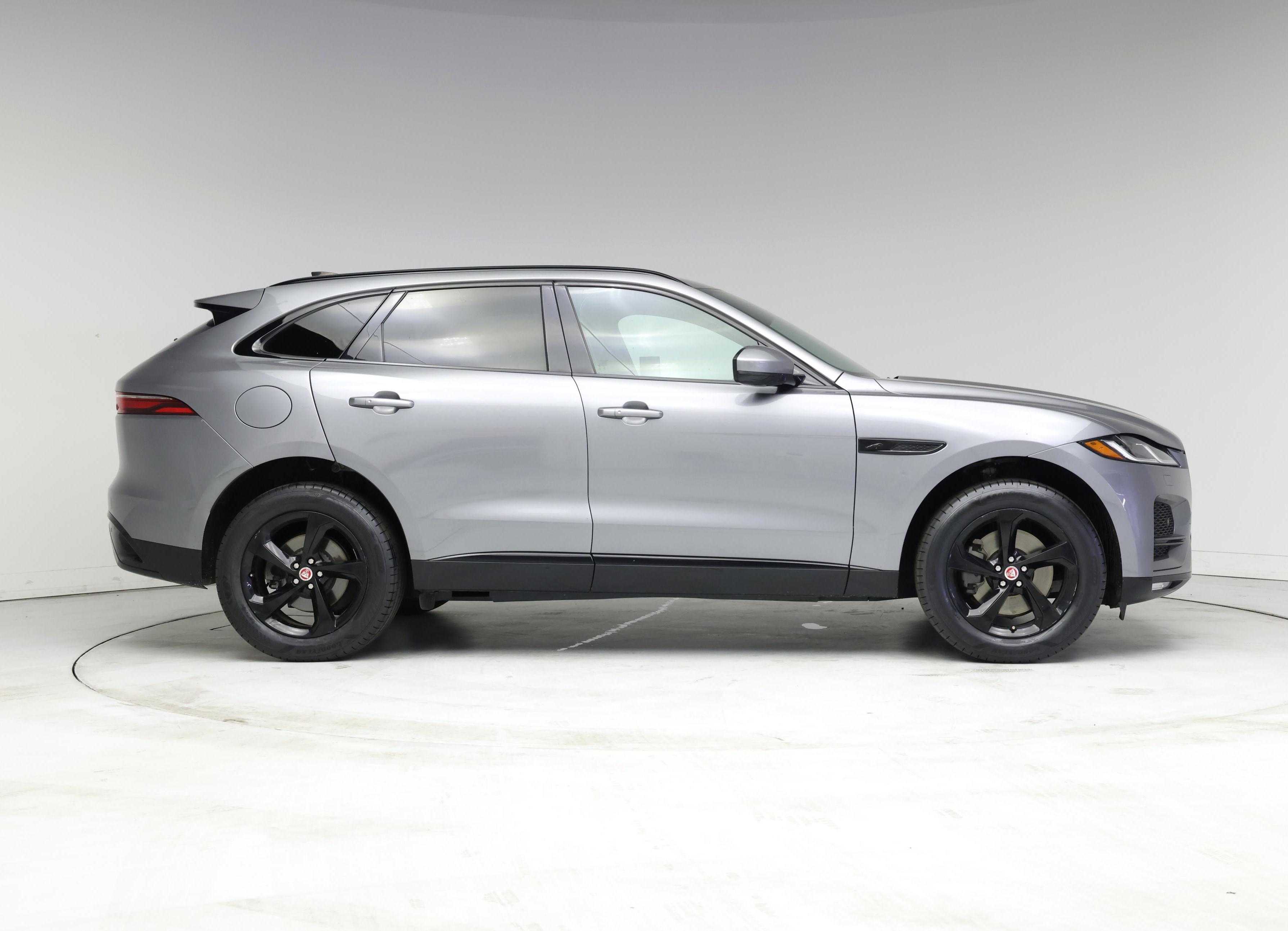 Thumbnail: 2023 Jaguar F-Pace - 7
