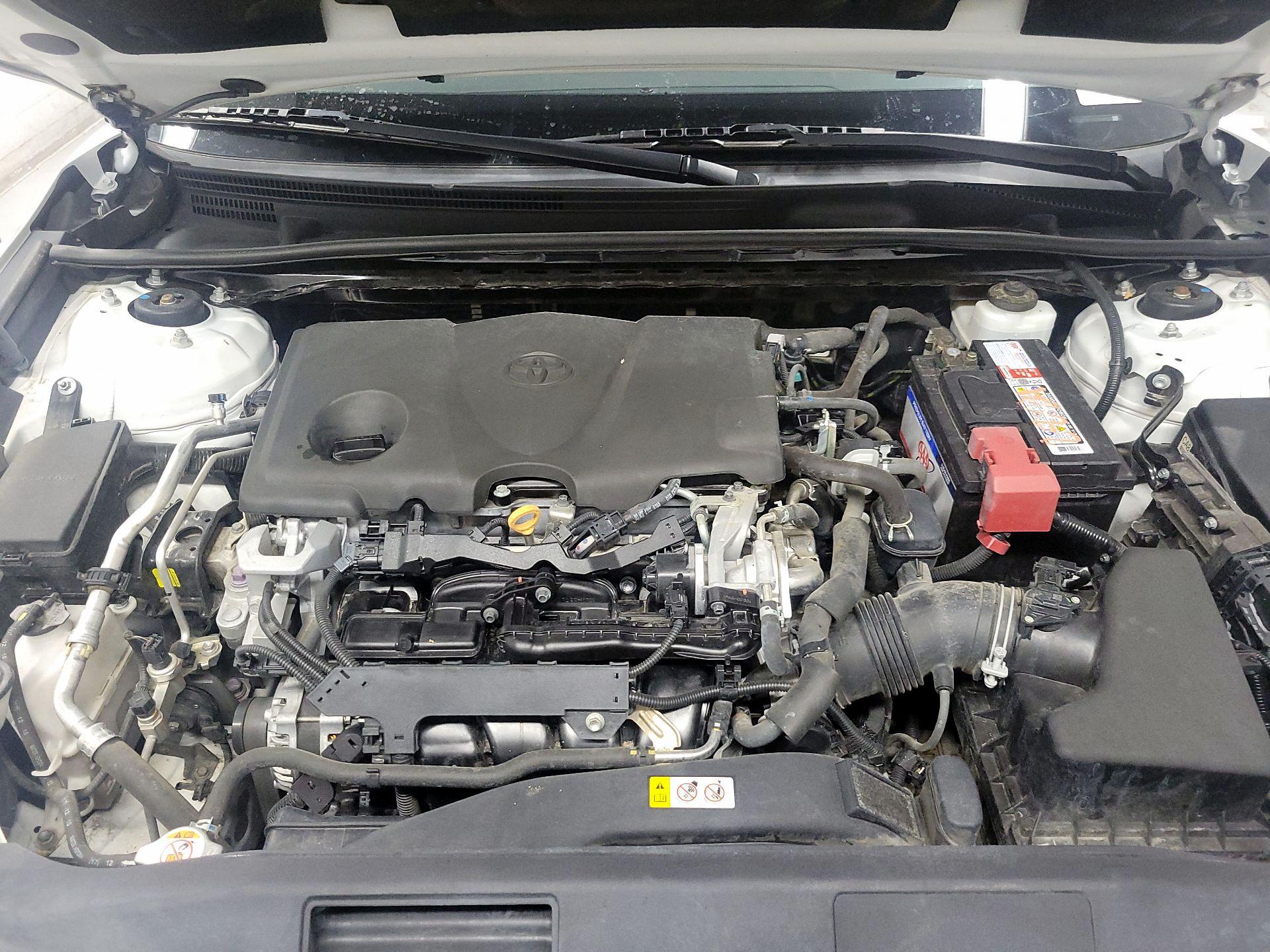 Thumbnail: 2019 Toyota Camry - 19