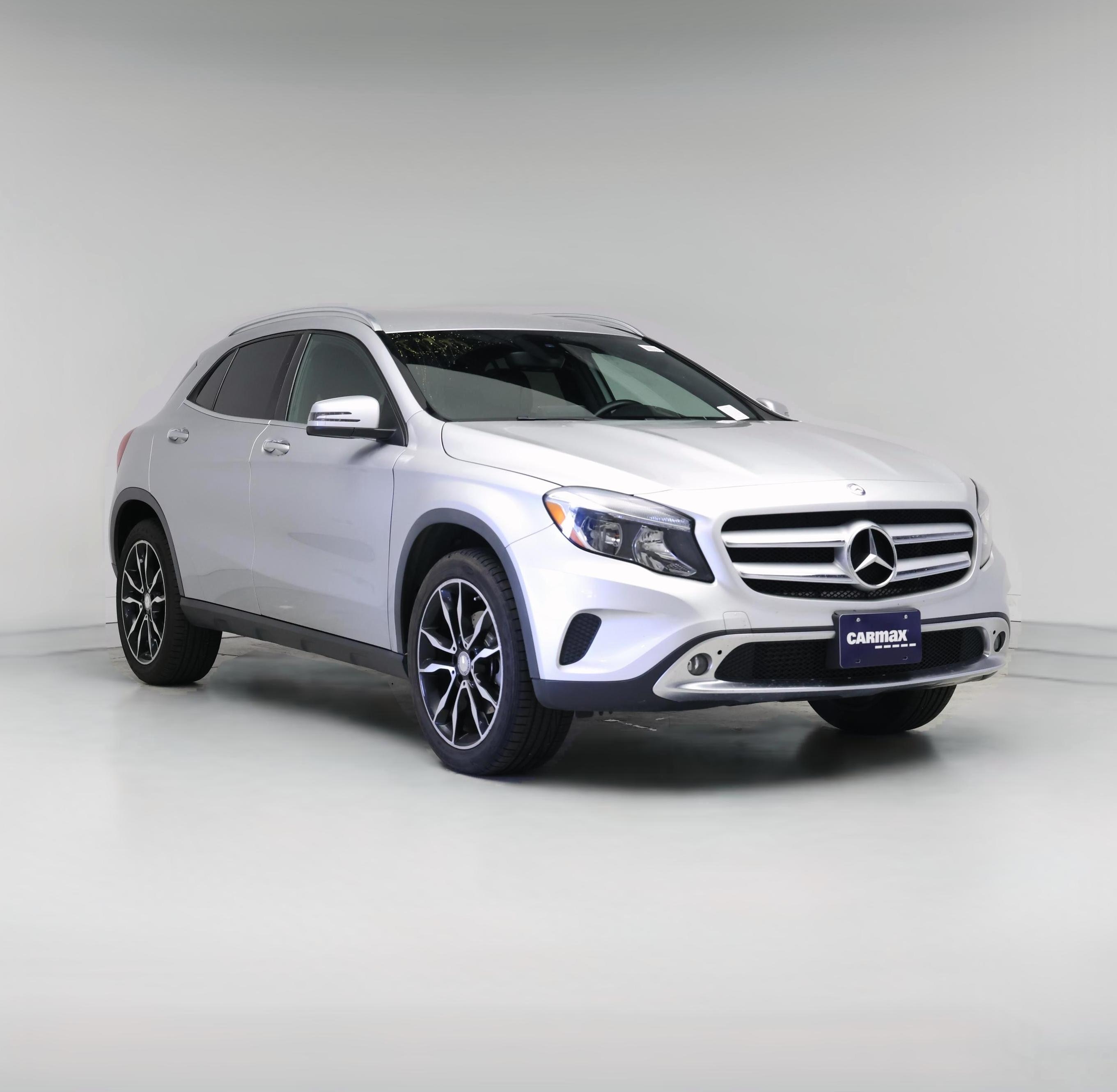 Thumbnail: 2016 Mercedes-Benz GLA - 1