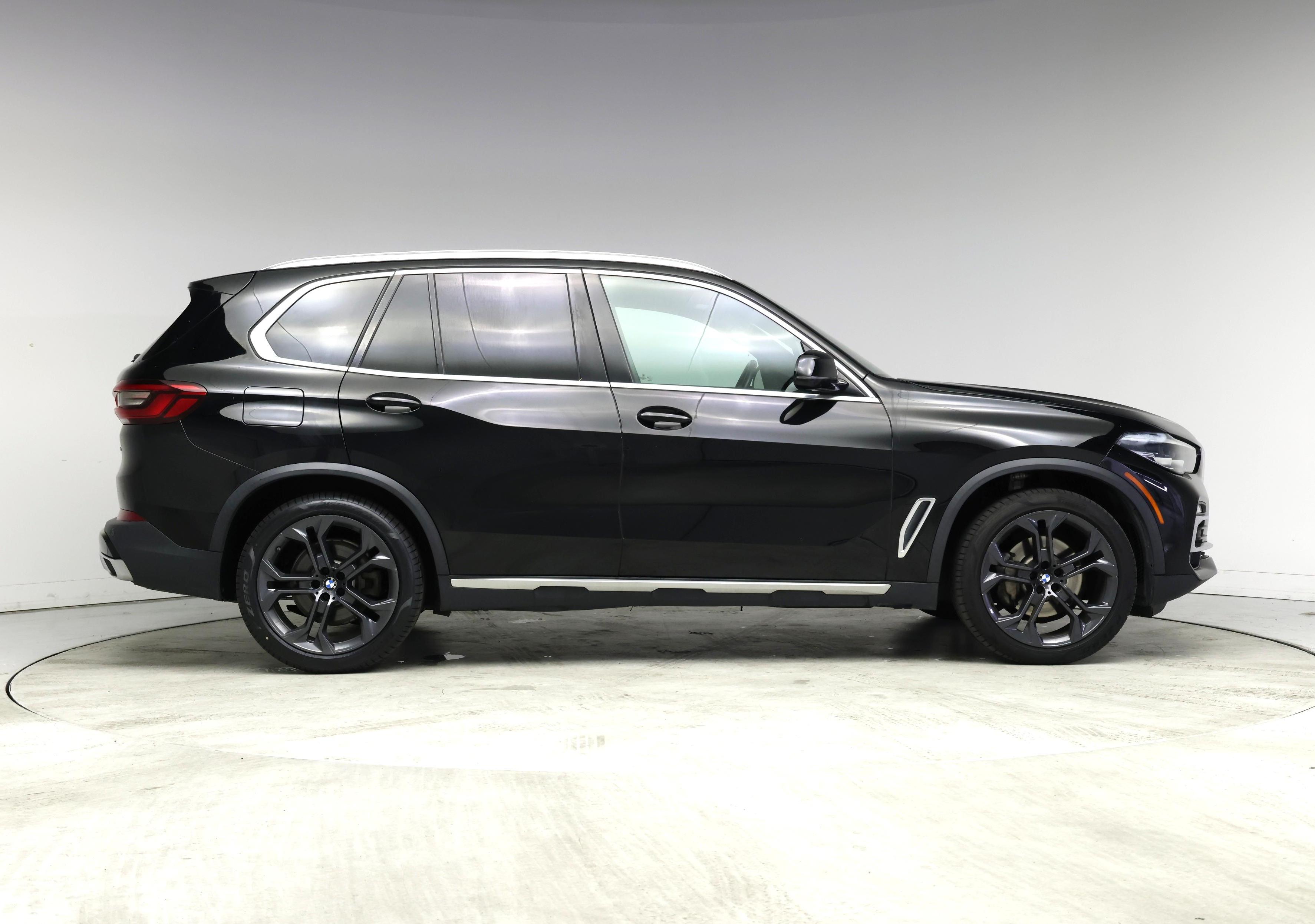 Thumbnail: 2019 BMW X5 - 7