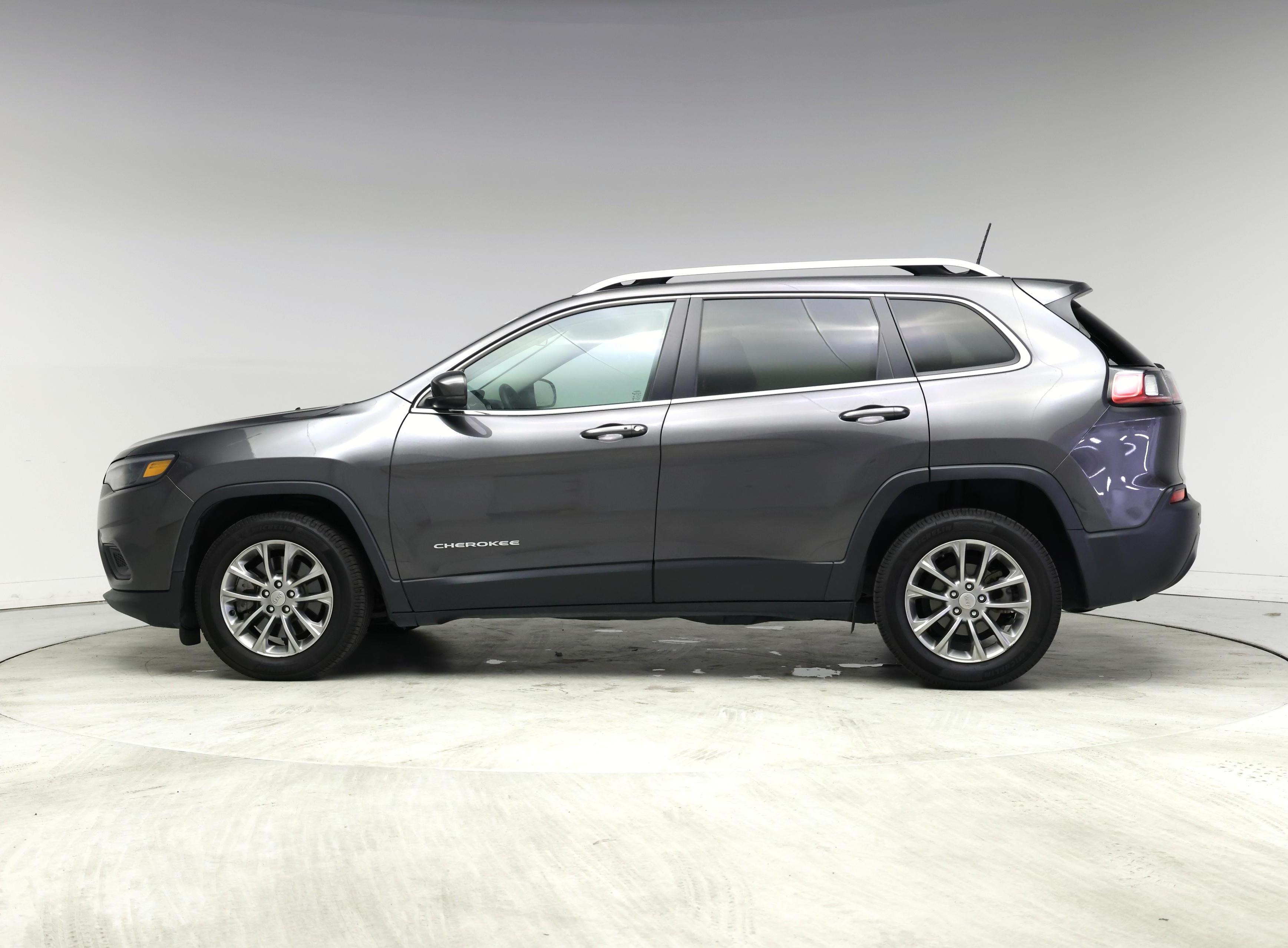 Thumbnail: 2020 Jeep Cherokee - 3