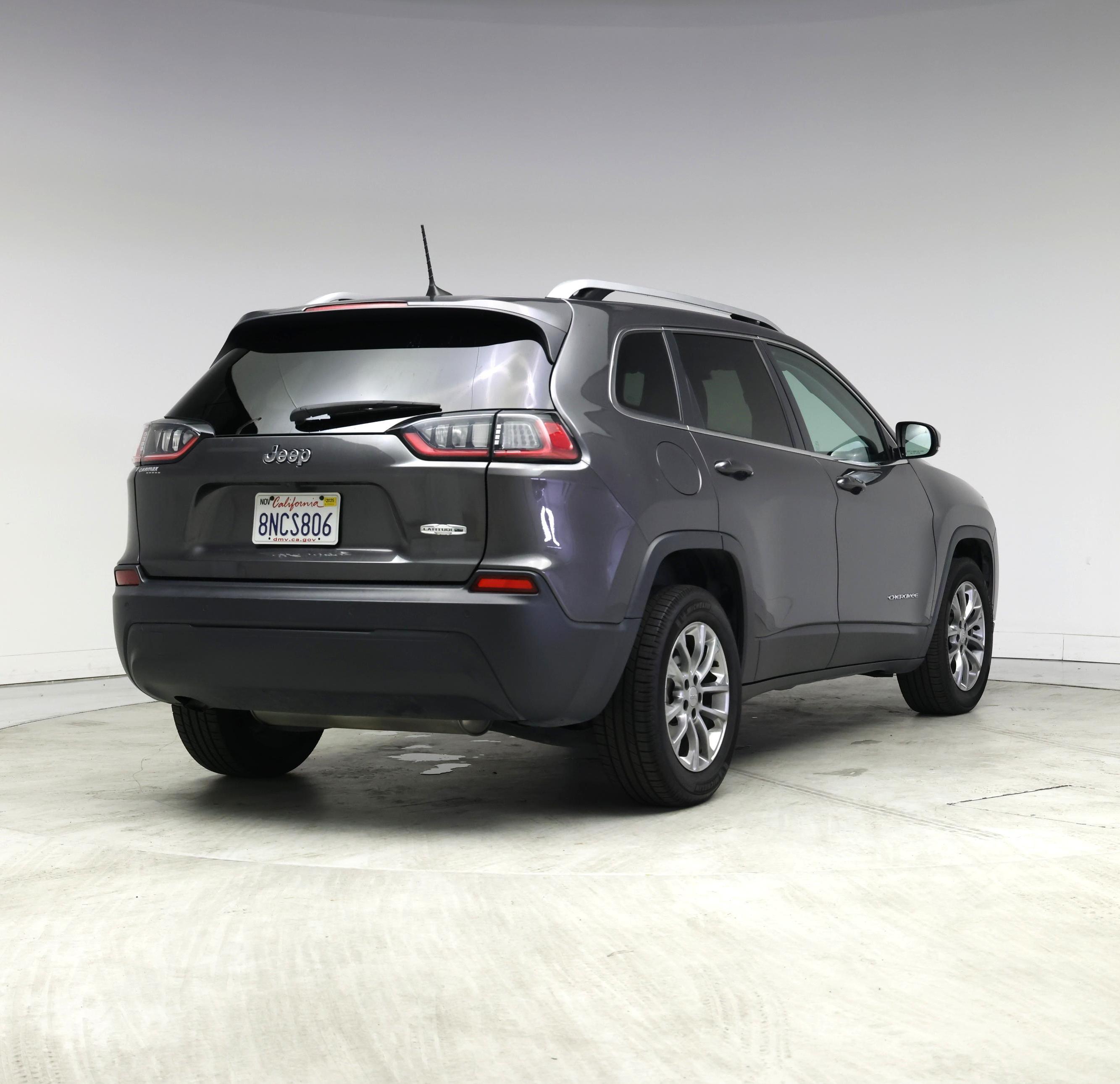 Thumbnail: 2020 Jeep Cherokee - 8