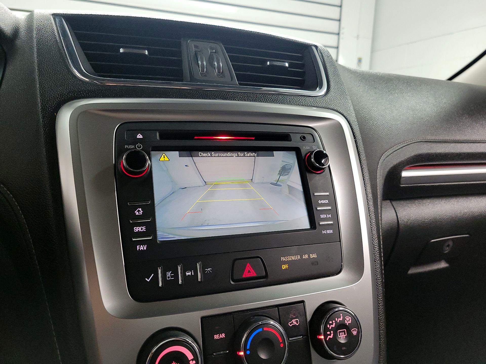 Thumbnail: 2015 GMC Acadia - 14