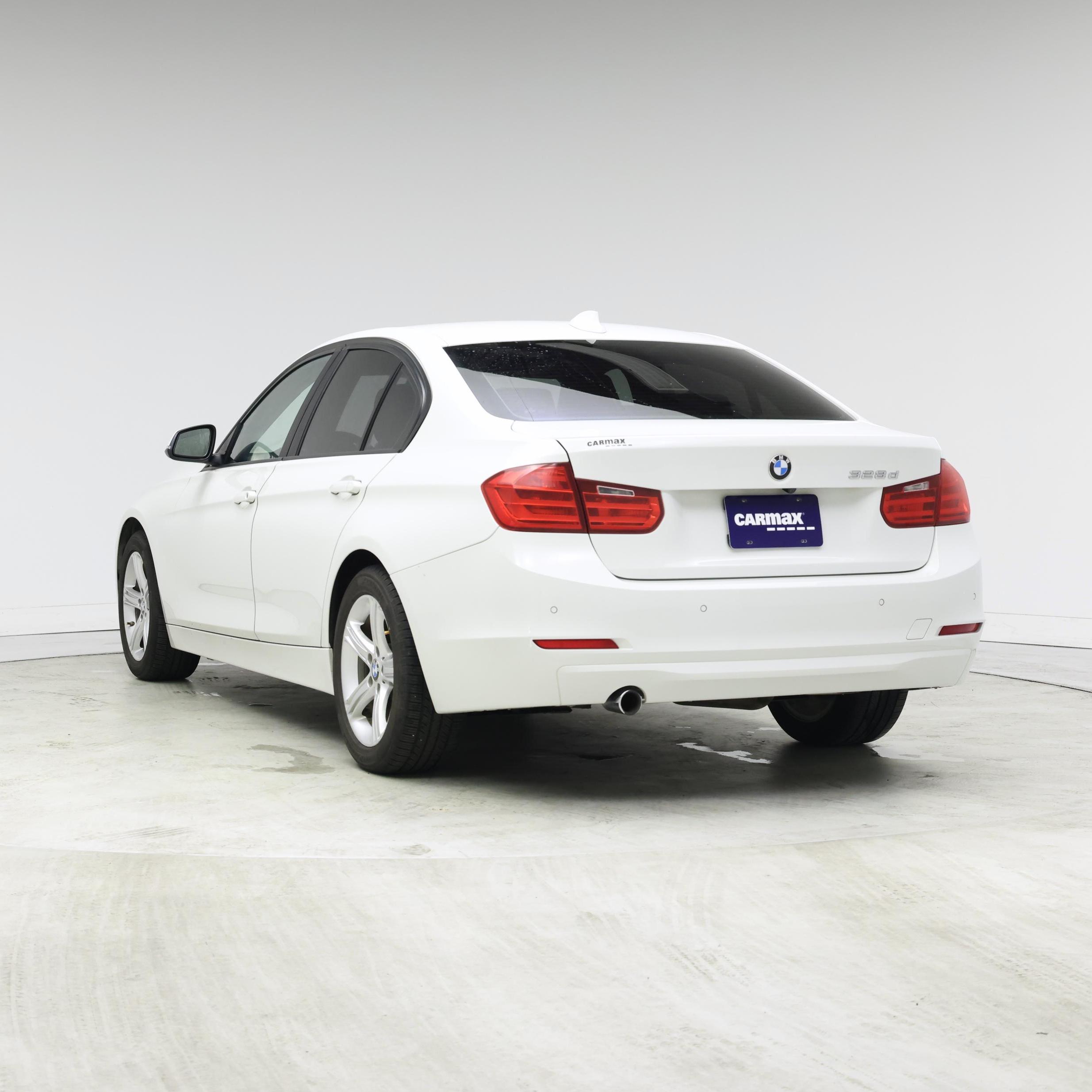 Thumbnail: 2015 BMW 3 Series - 2