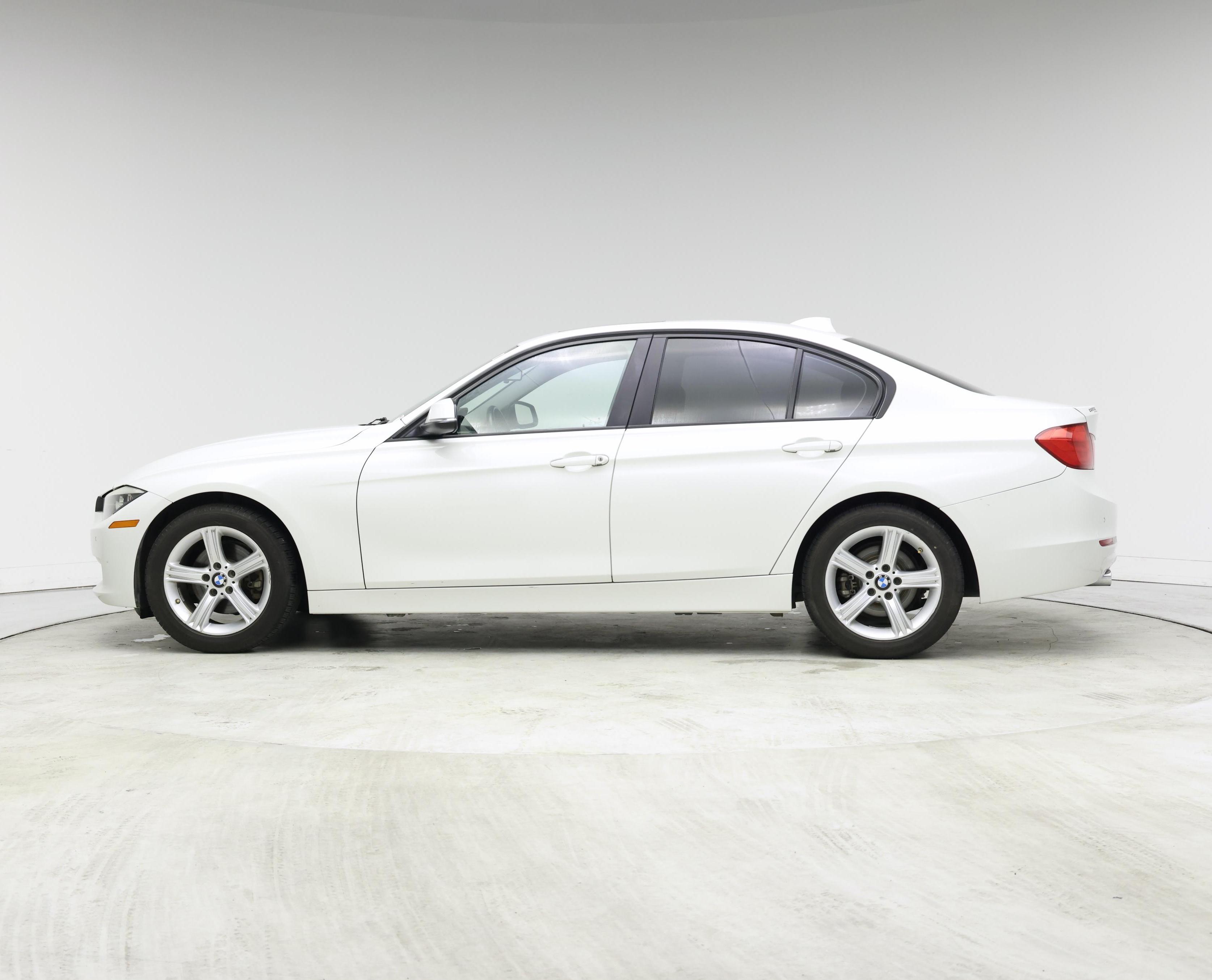 Thumbnail: 2015 BMW 3 Series - 3