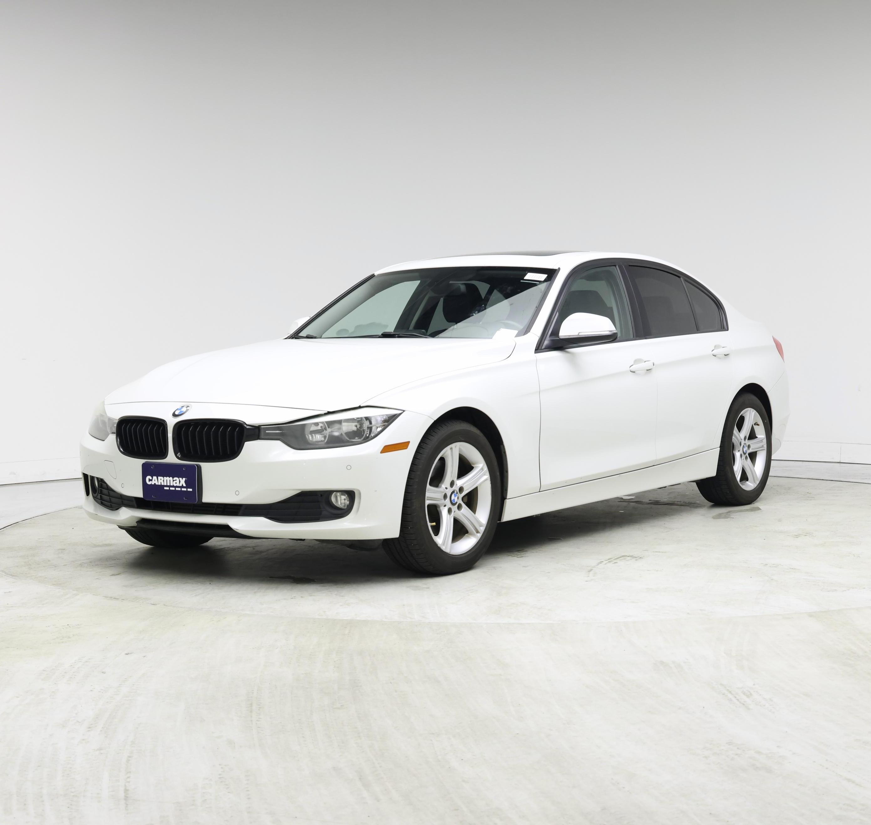 Thumbnail: 2015 BMW 3 Series - 4
