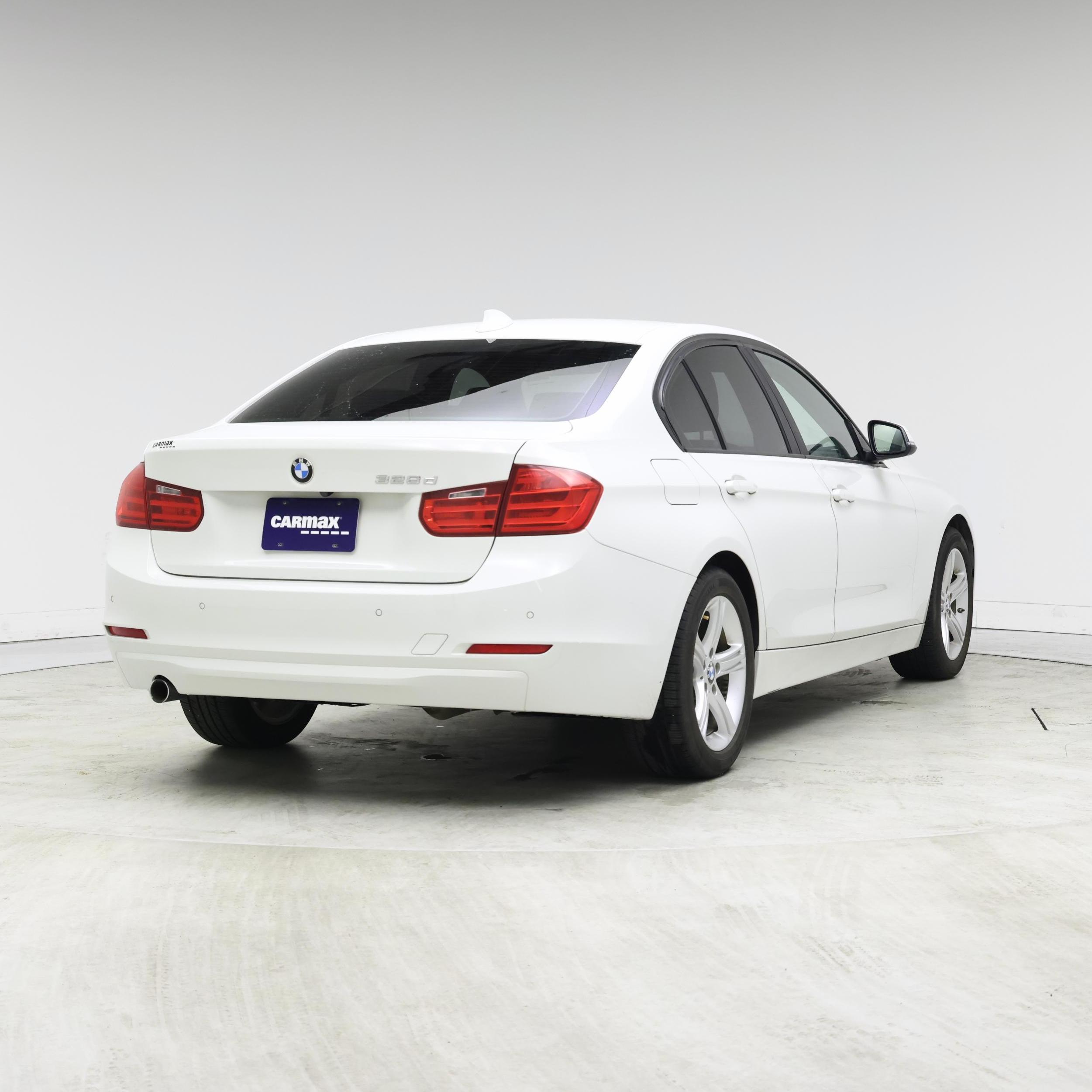 Thumbnail: 2015 BMW 3 Series - 8