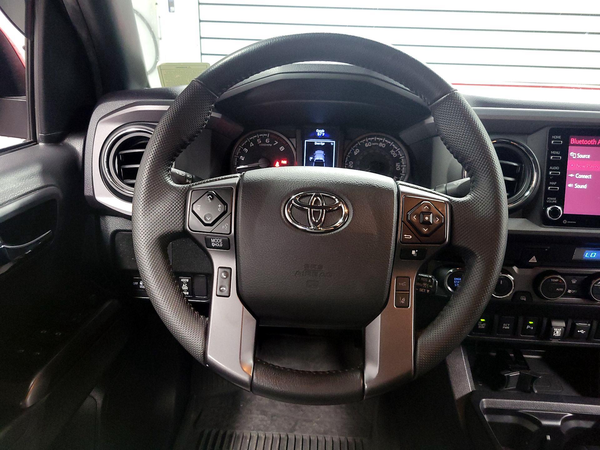 Thumbnail: 2022 Toyota Tacoma - 10