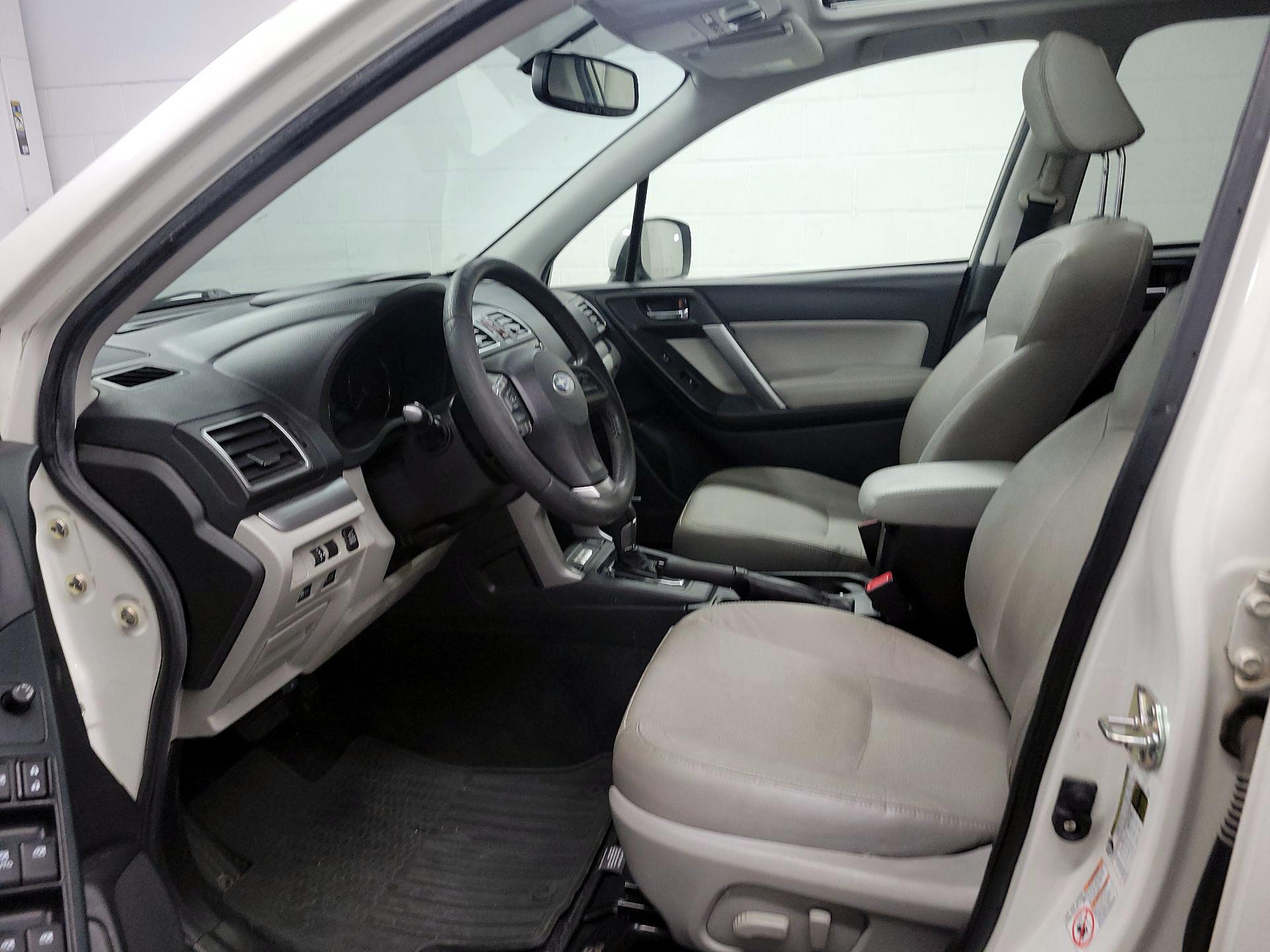 Thumbnail: 2016 Subaru Forester - 11