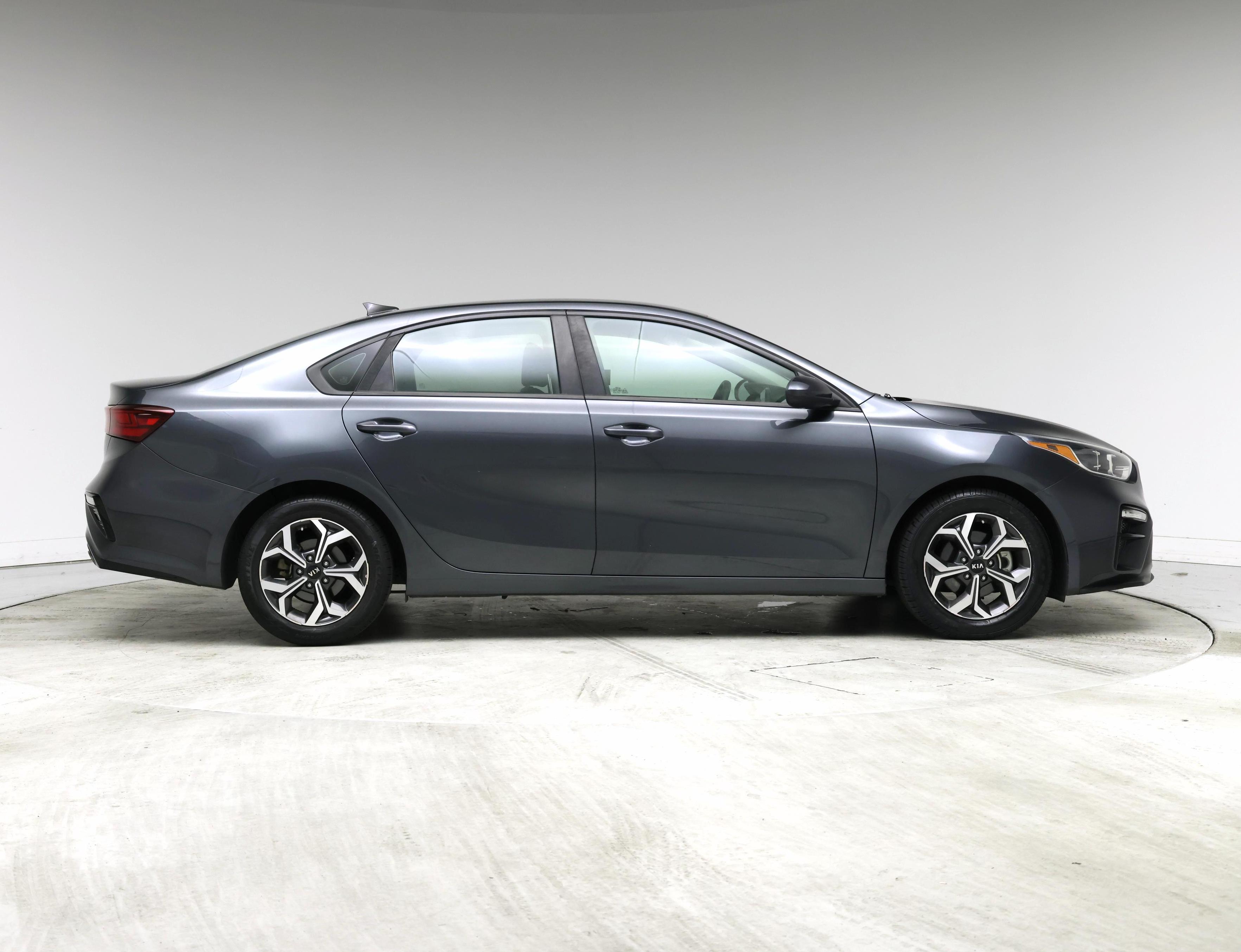 Thumbnail: 2019 Kia Forte - 7