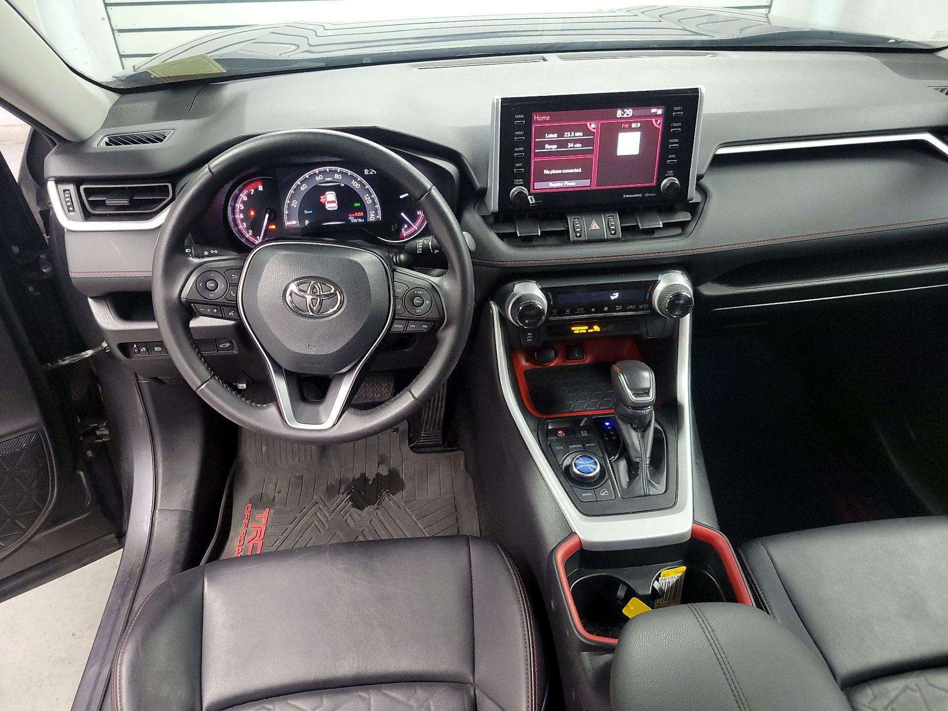 Thumbnail: 2021 Toyota RAV4 - 9