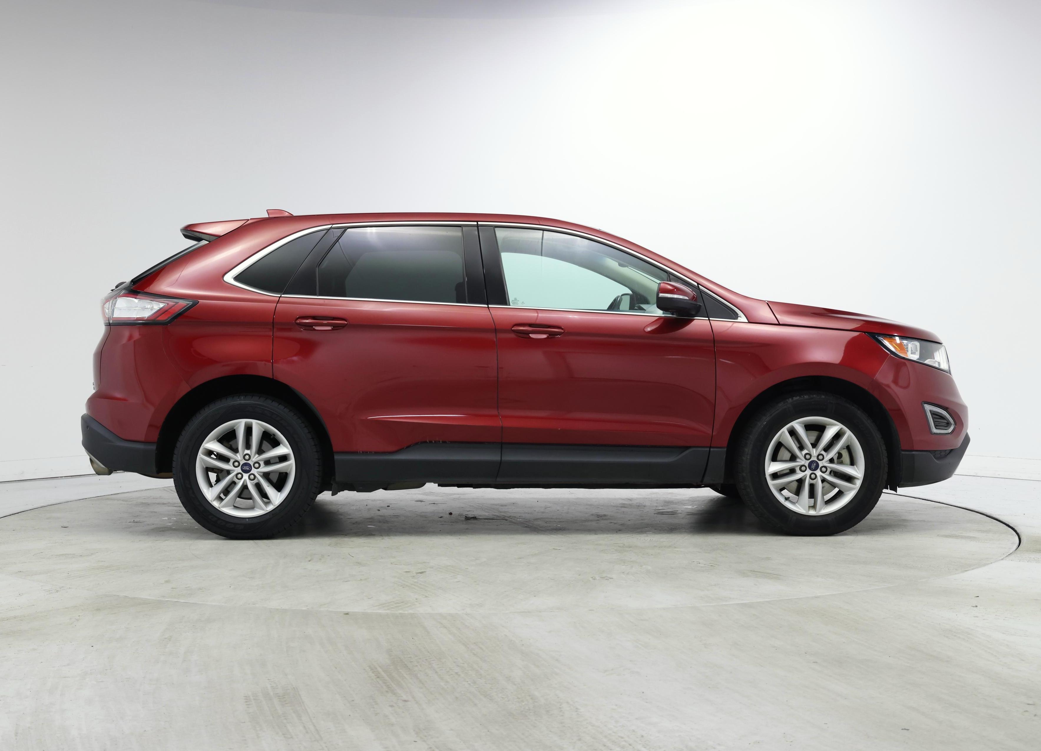 Thumbnail: 2017 Ford Edge - 7