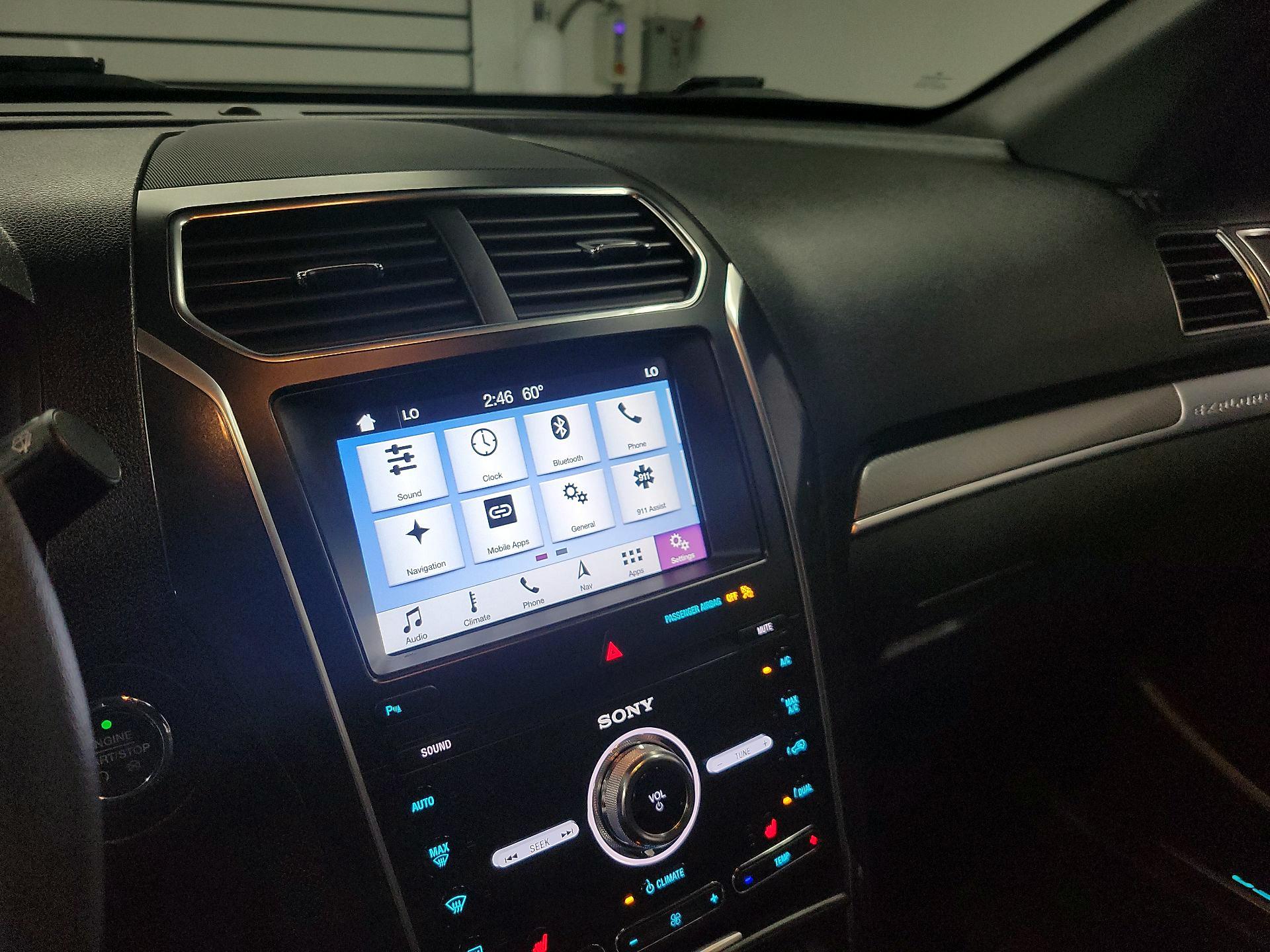 Thumbnail: 2019 Ford Explorer - 15