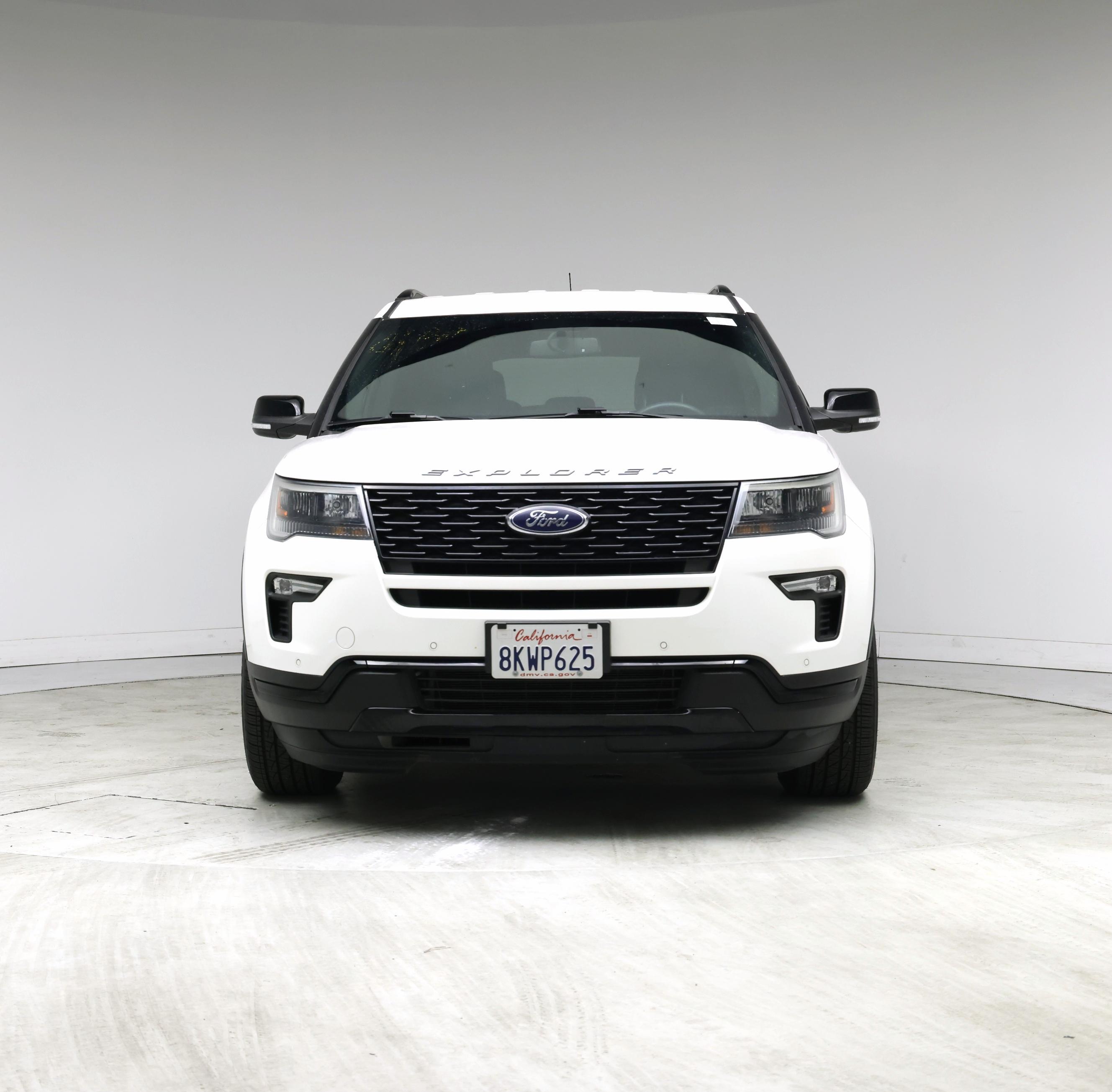 Thumbnail: 2019 Ford Explorer - 5