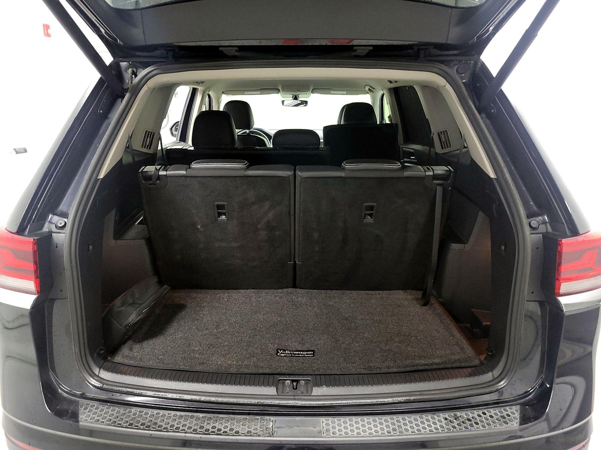 Thumbnail: 2021 Volkswagen Atlas - 20