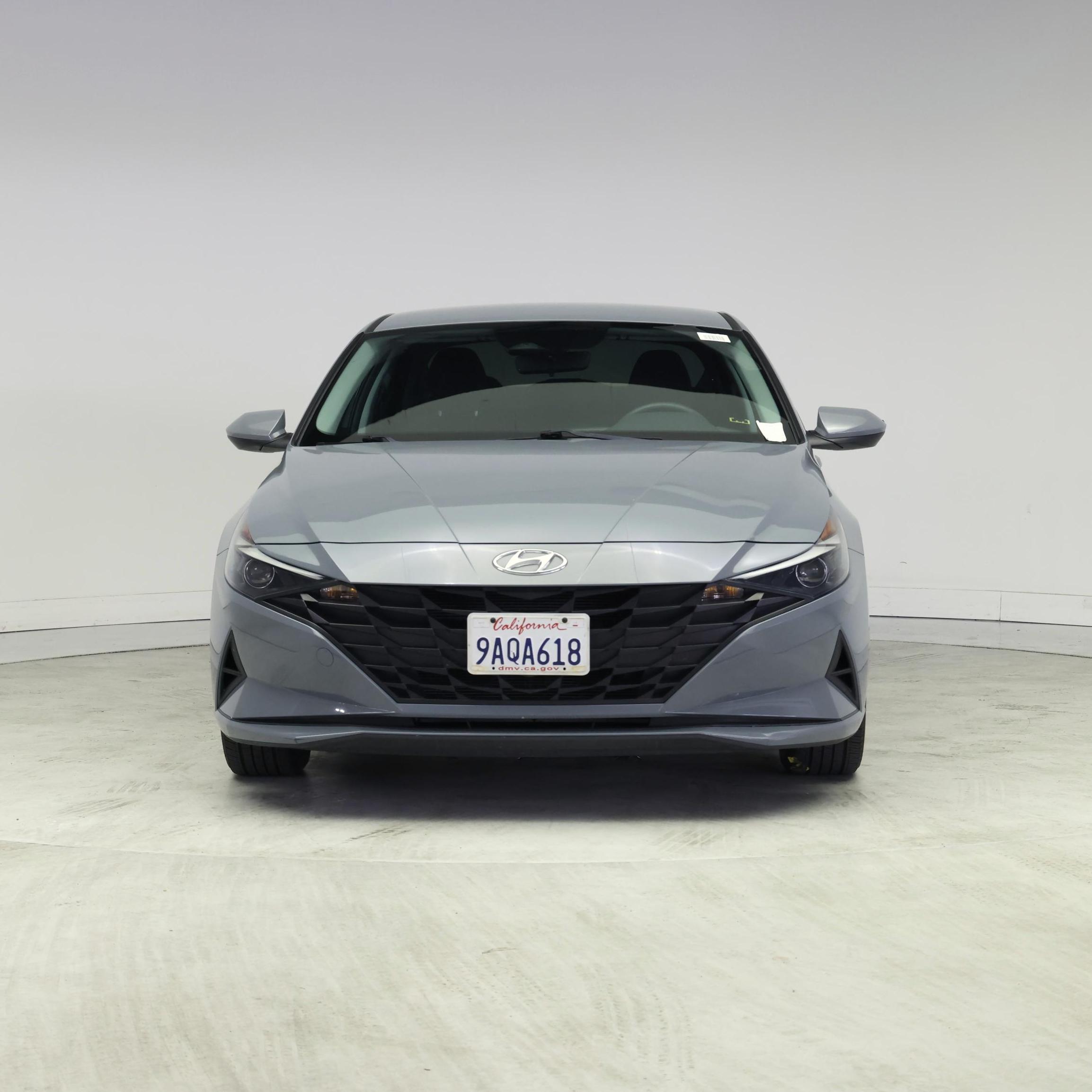 Thumbnail: 2022 Hyundai Elantra - 5