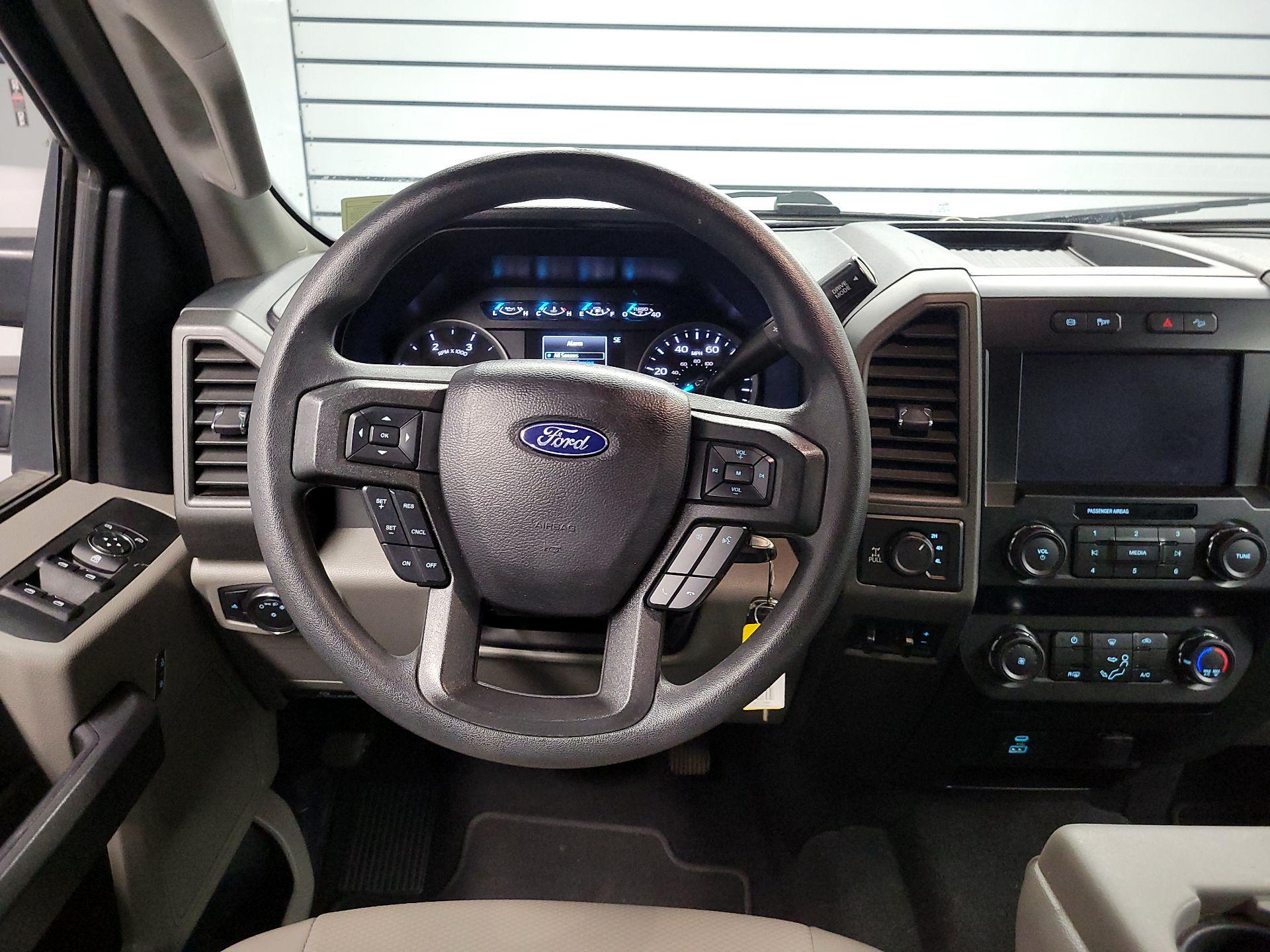 Thumbnail: 2021 Ford F-250 - 10