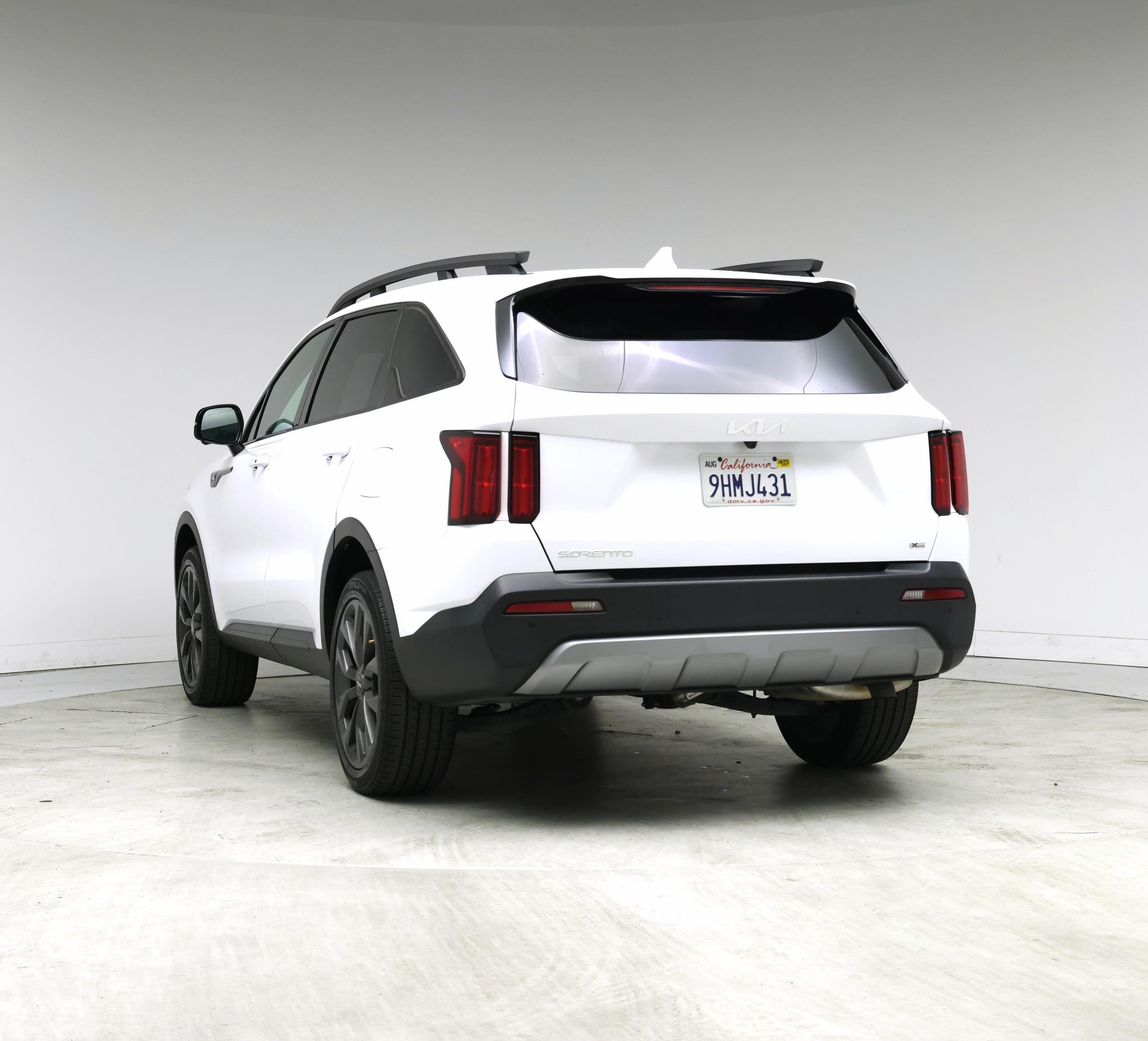 Thumbnail: 2023 Kia Sorento - 2